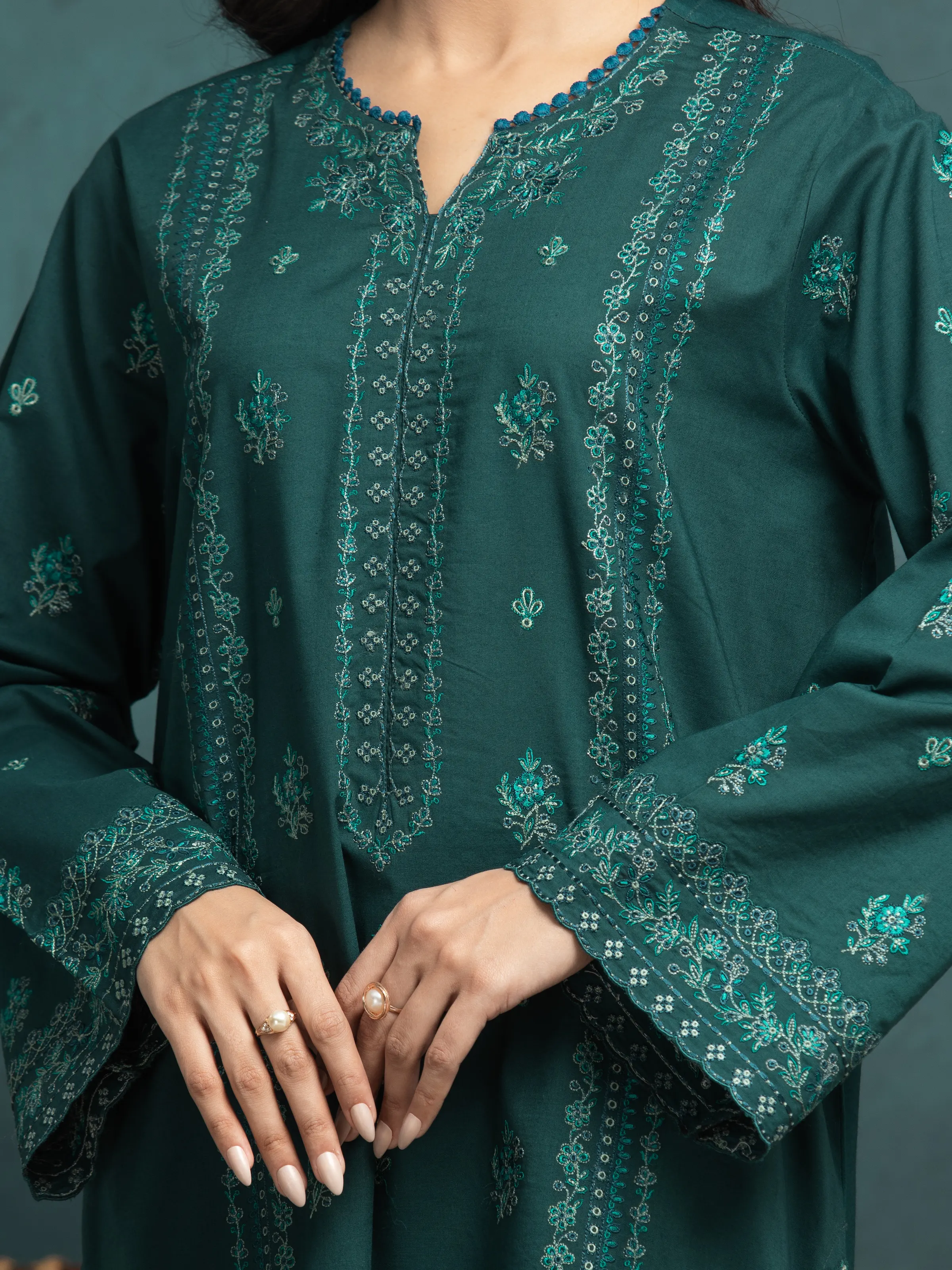 Unstitched Embroidered Cambric Suit - EWU24V2-31008-3P - Image 3