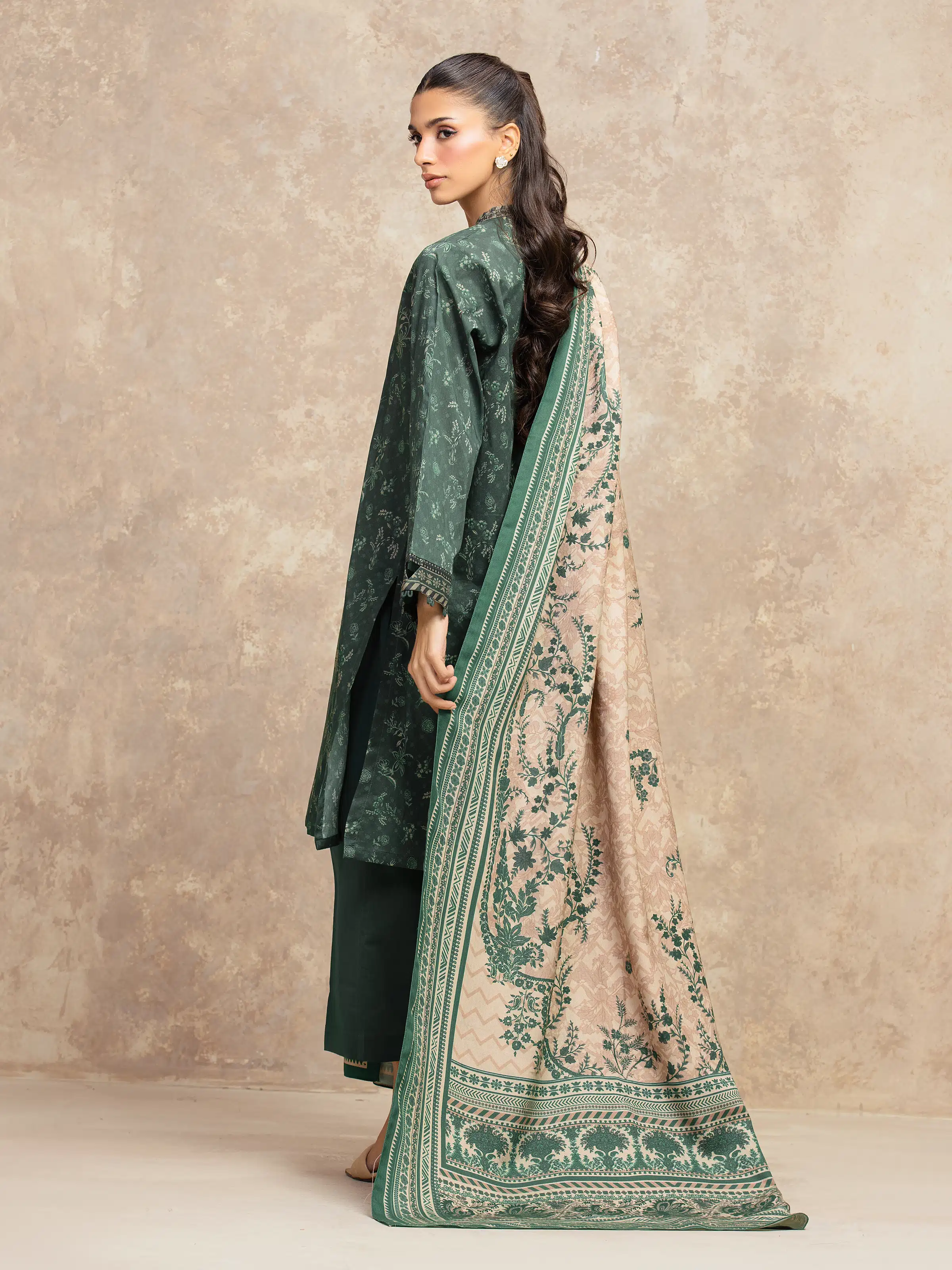 Unstitched Printed Khaddar Suit - EWU5M3-030-3P - Image 6