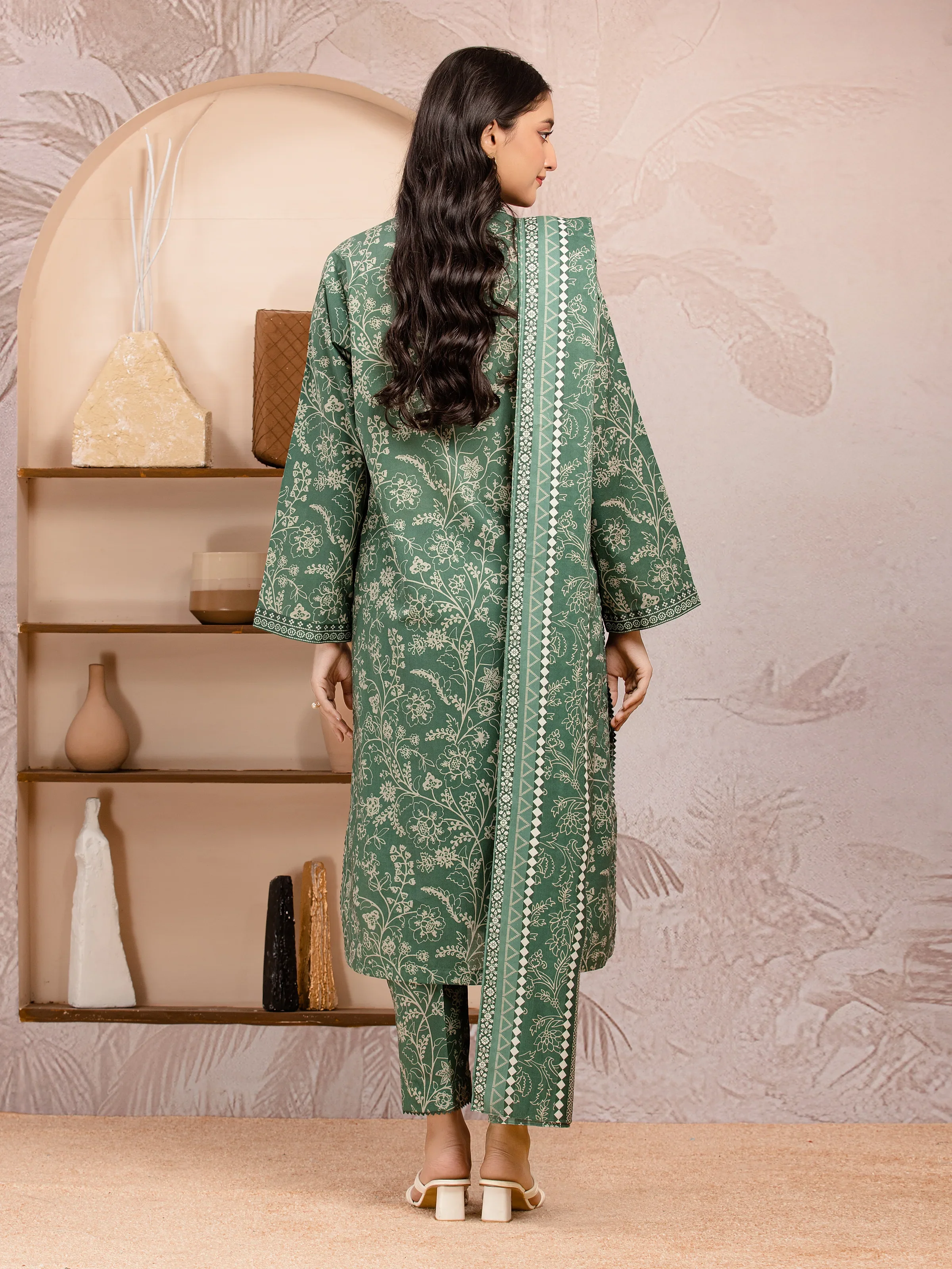 Unstitched Printed Lawn Suit - EWU5A1-35006-3P - Image 2