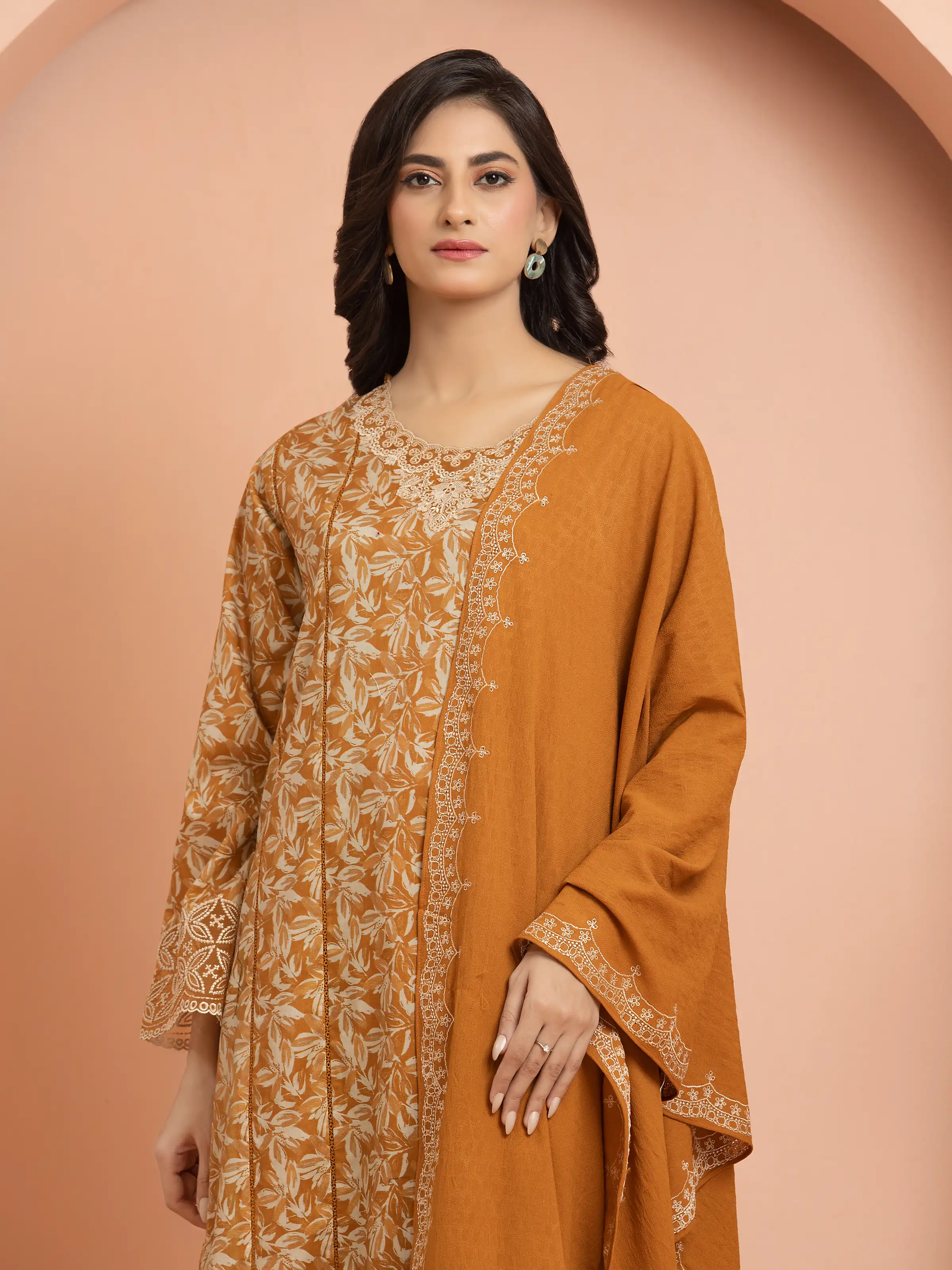 Unstitched Embroidered Khaddar Suit - EWU24V11-30198-3P - Image 4