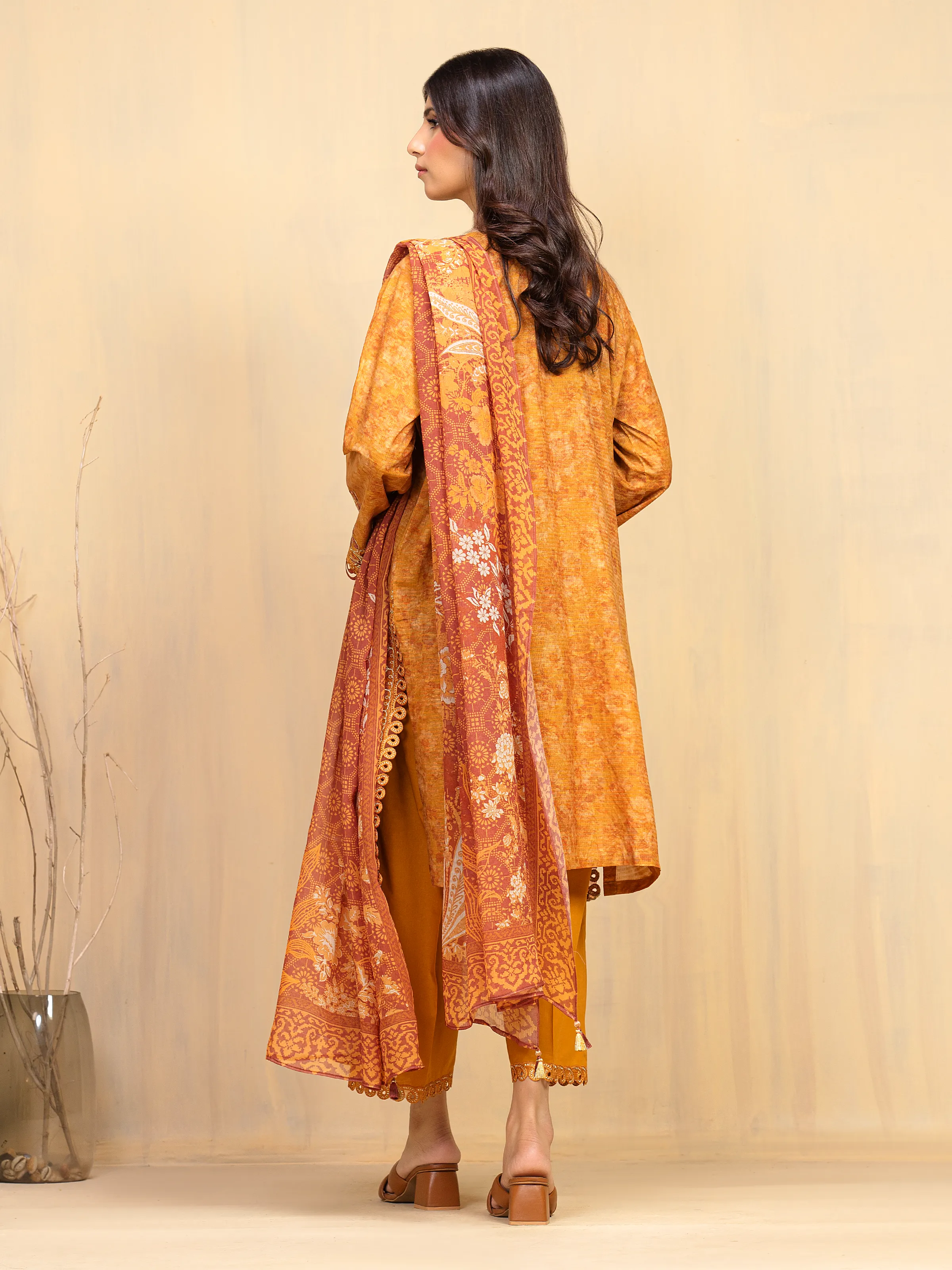 Unstitched Embroidered Lawn Suit - EWU5V1-31902-3P - Image 6