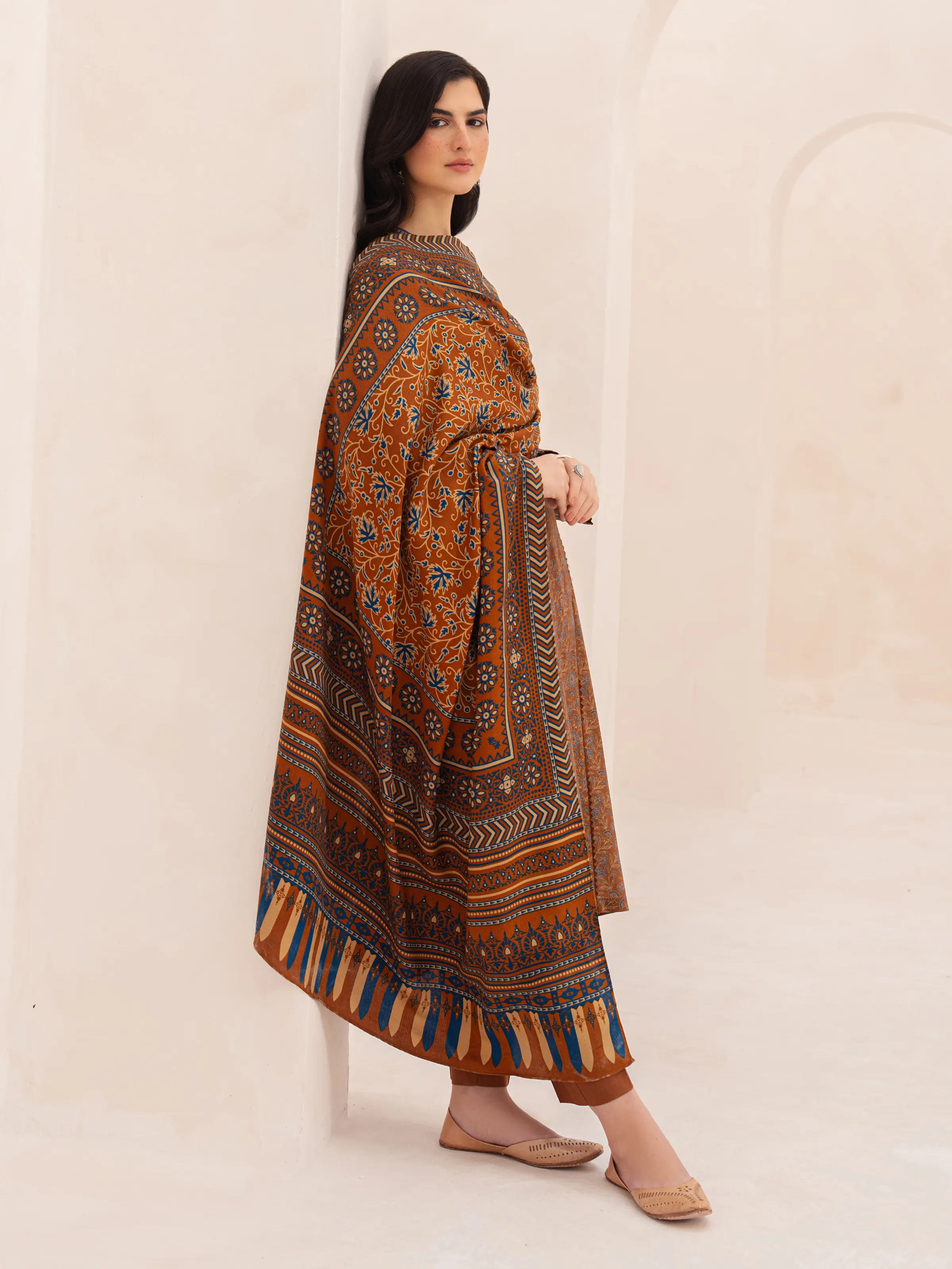 Unstitched Printed Khaddar Suit - EWU24M3-099 - Image 7