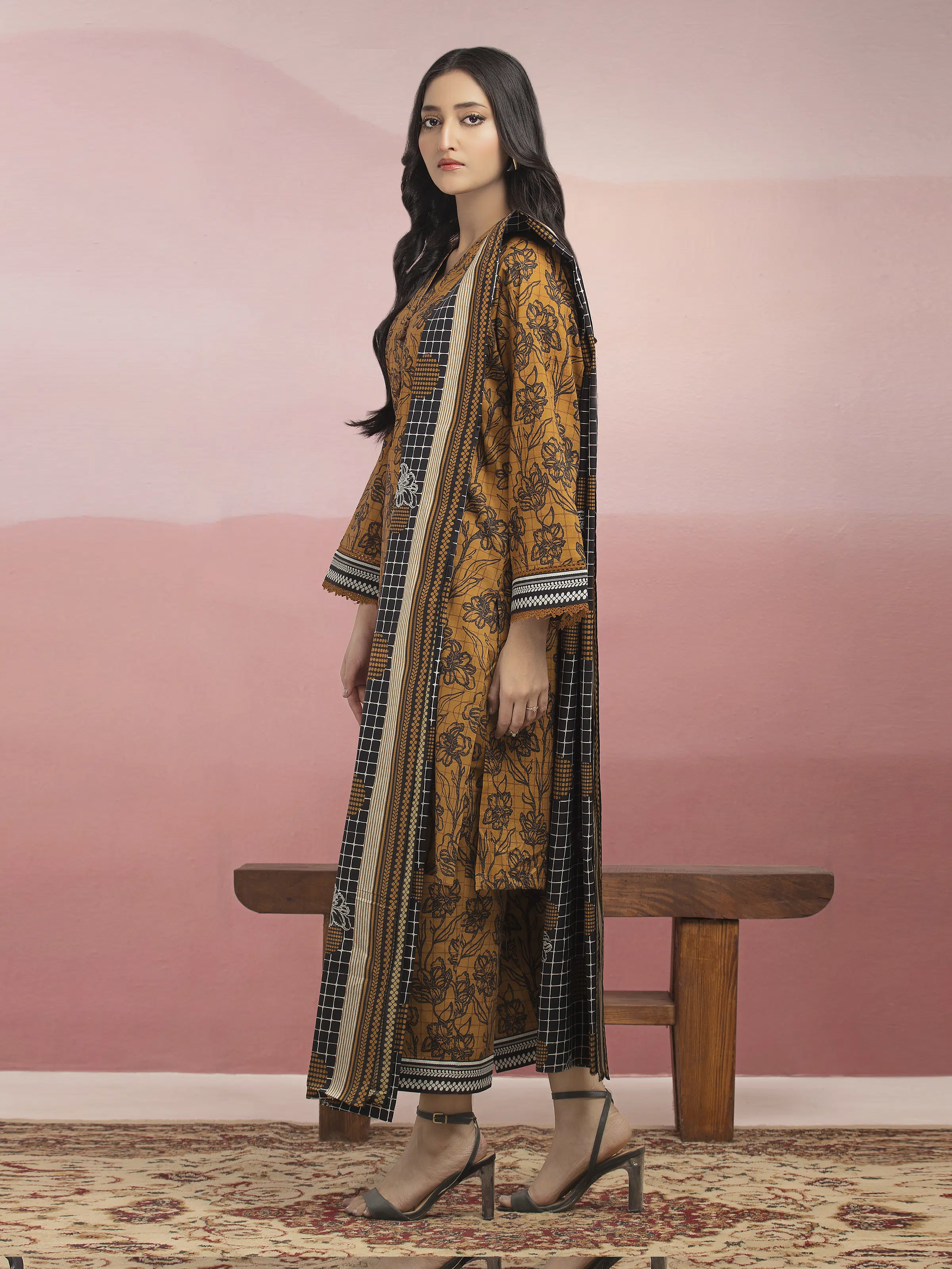 Unstitched Printed Lawn Suit - EWU5A1-35134-3P - Image 3