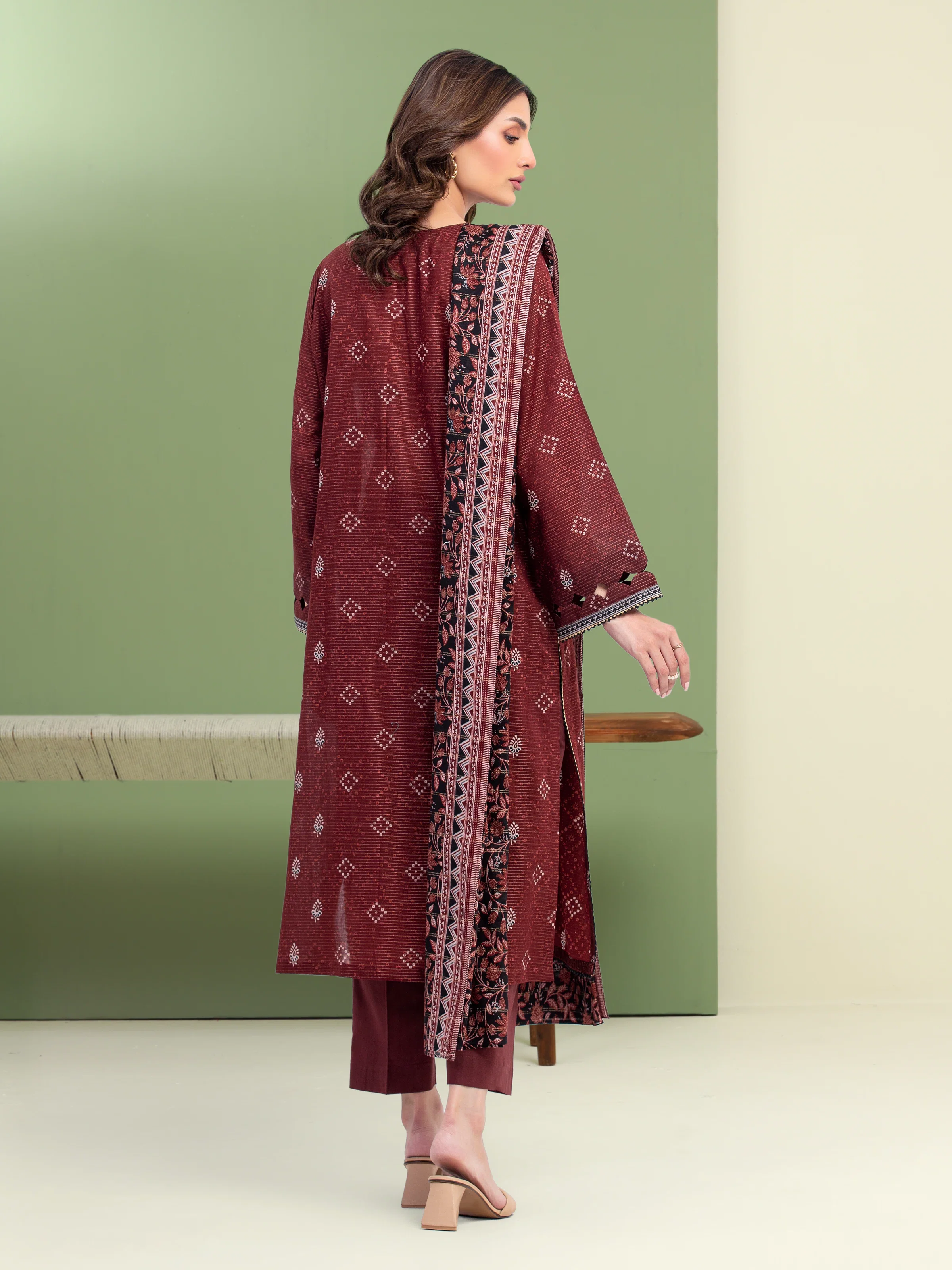 Unstitched Printed Zari Lawn Suit - EWU5M6-023-3P - Image 5
