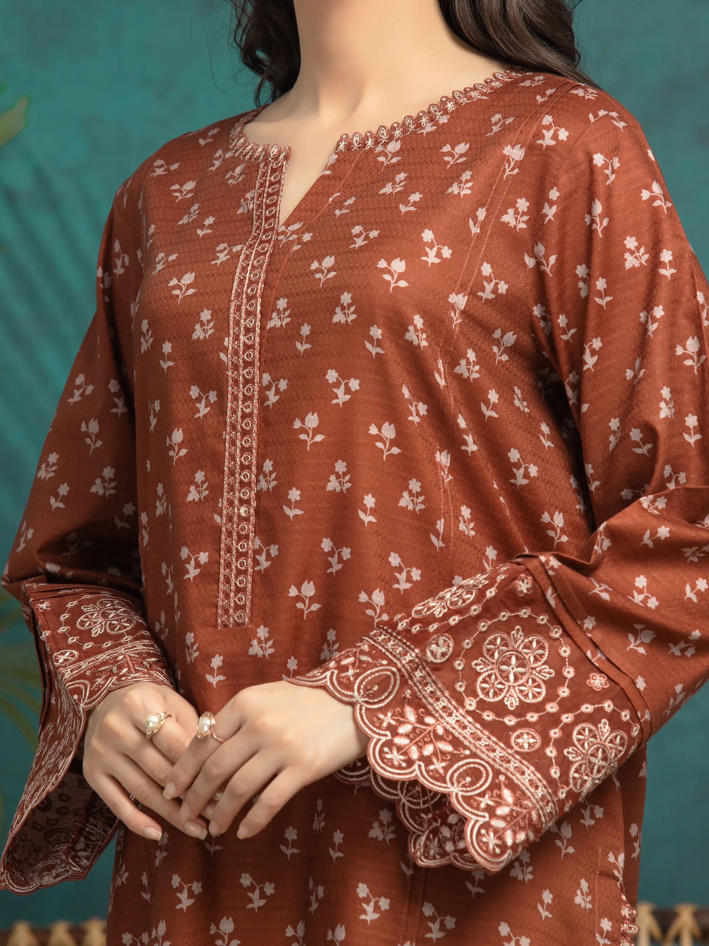 Unstitched Embroidered Dobby Suit - EWU5V7-30366-3P - Image 3