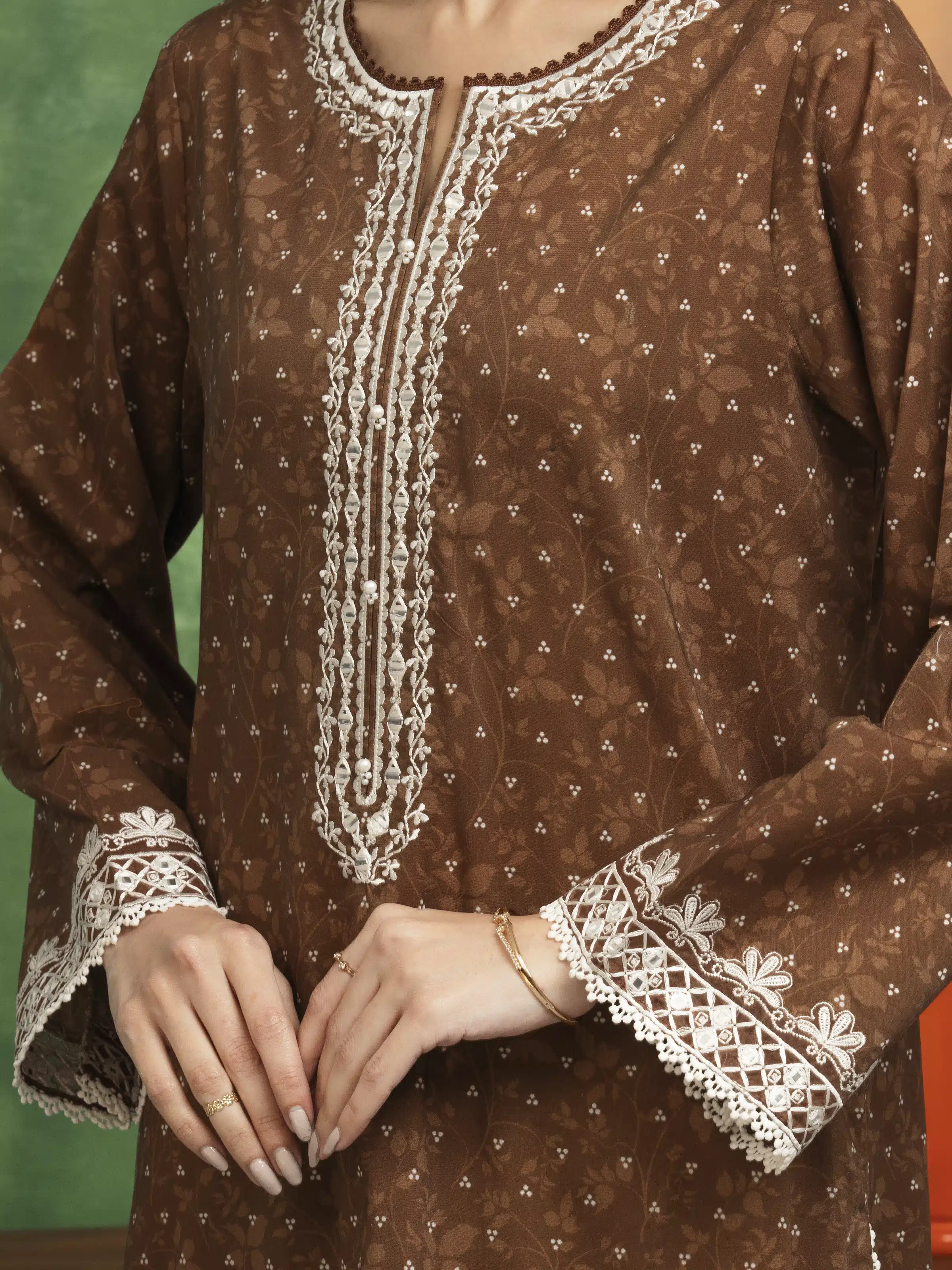 Unstitched Embroidered Lawn Shirt Trouser - EWU5V1-31466ST - Image 3