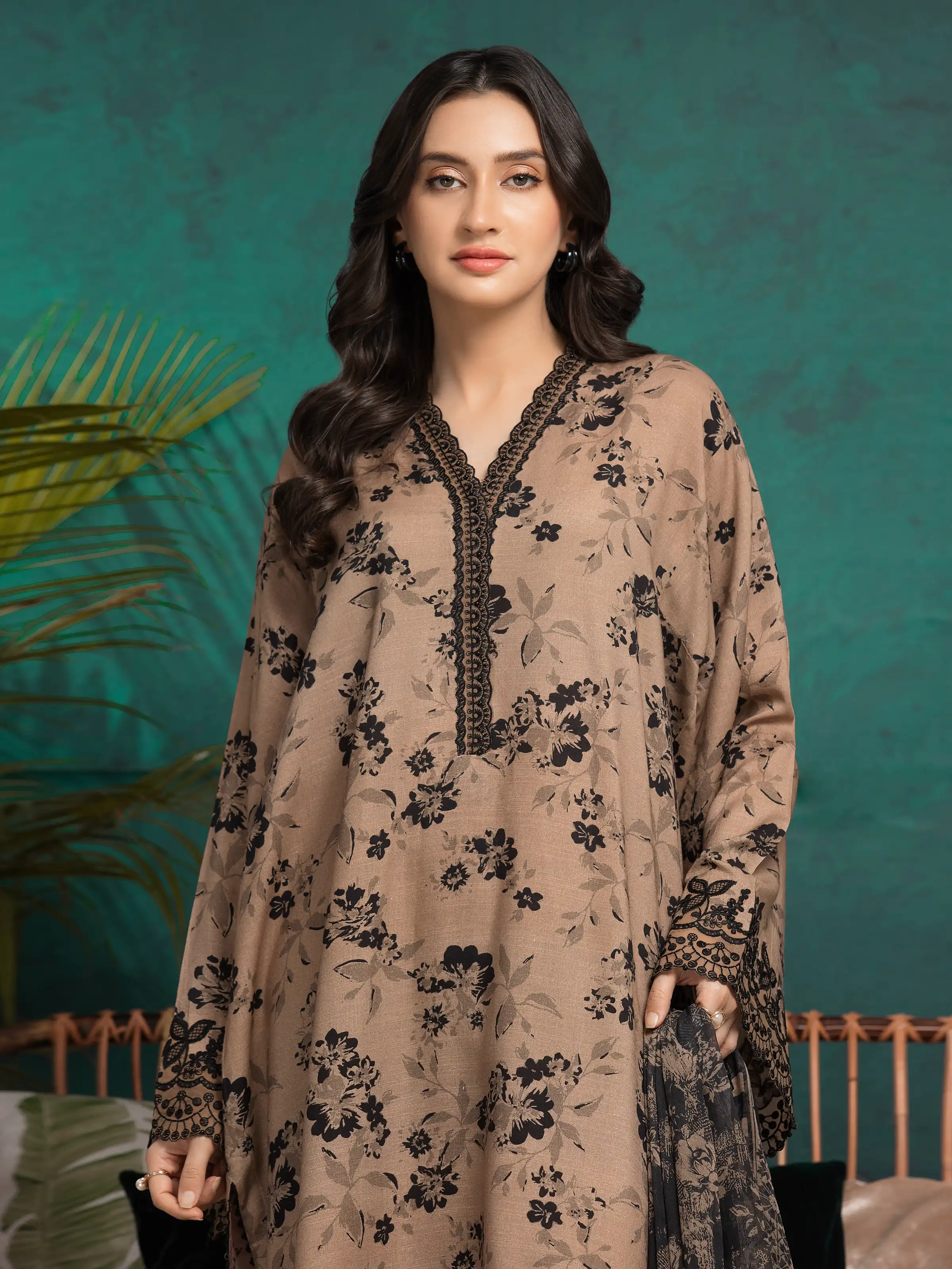 Unstitched Embroidered Raw Silk Suit - EWU5V16-30375-3P - Image 3