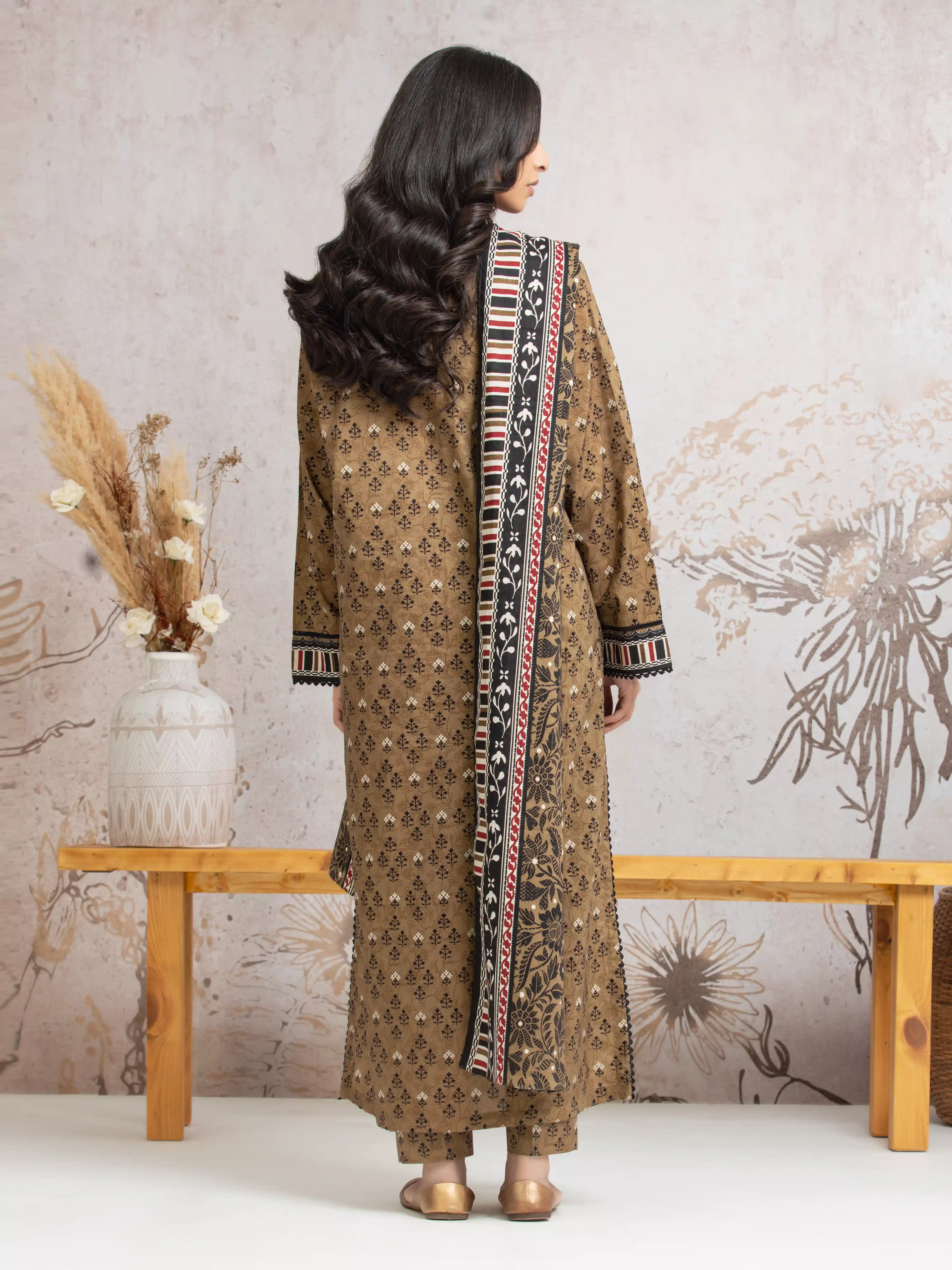 Unstitched Printed Cambric Suit - EWU24A2-29637-3P - Image 2