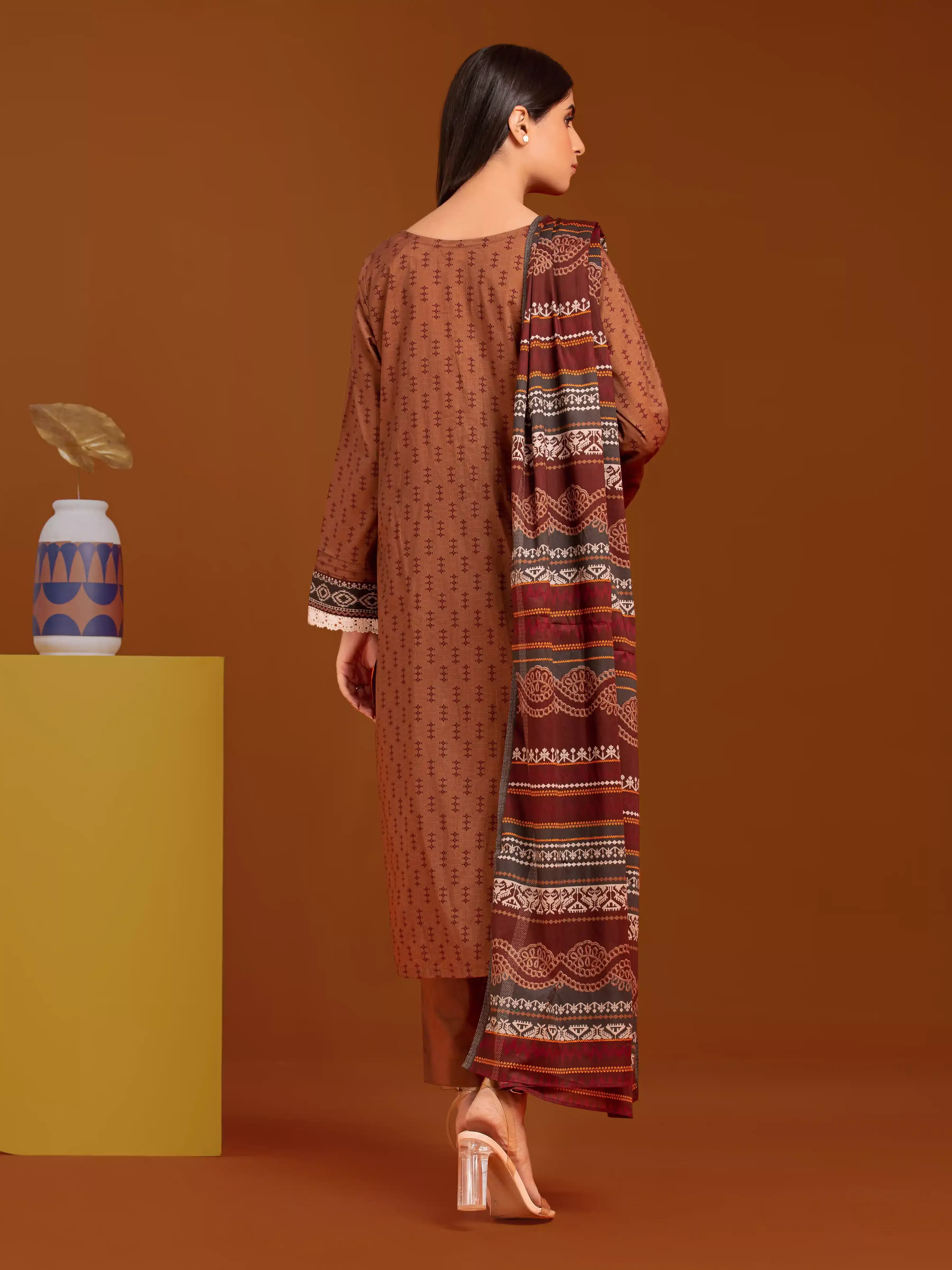 Unstitched Printed Khaddar Suit - EWU24A3-27079-3P - Image 3