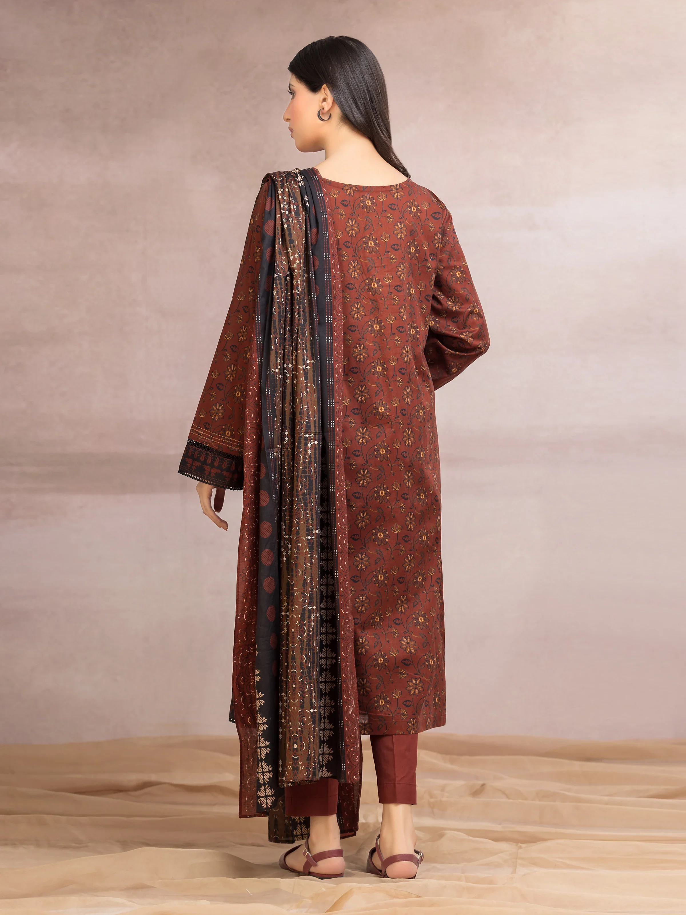 Unstitched Printed Khaddar Suit - EWU24A3-27184-3P - Image 2