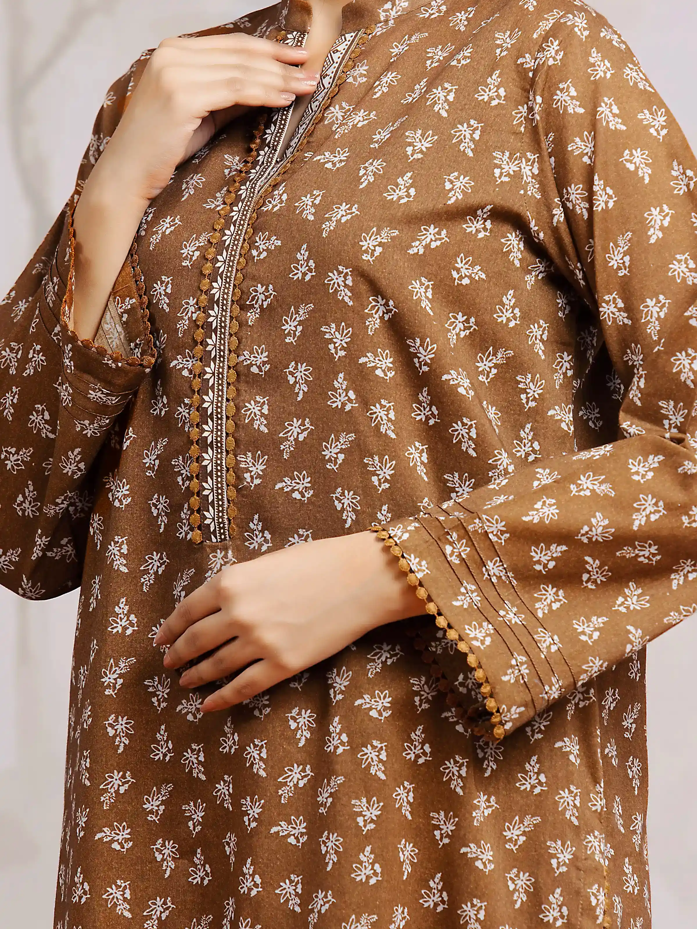 Unstitched Printed Khaddar Suit - EWU24A3-29589-3P - Image 3