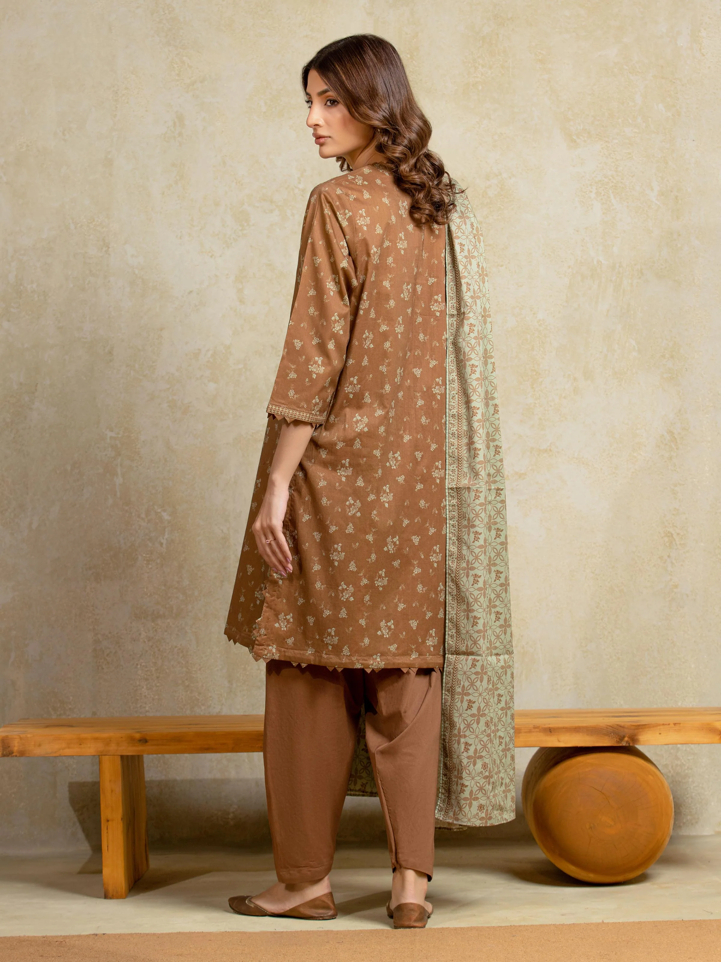 Unstitched Printed Khaddar Suit - EWU5A3-35908-3P - Image 5