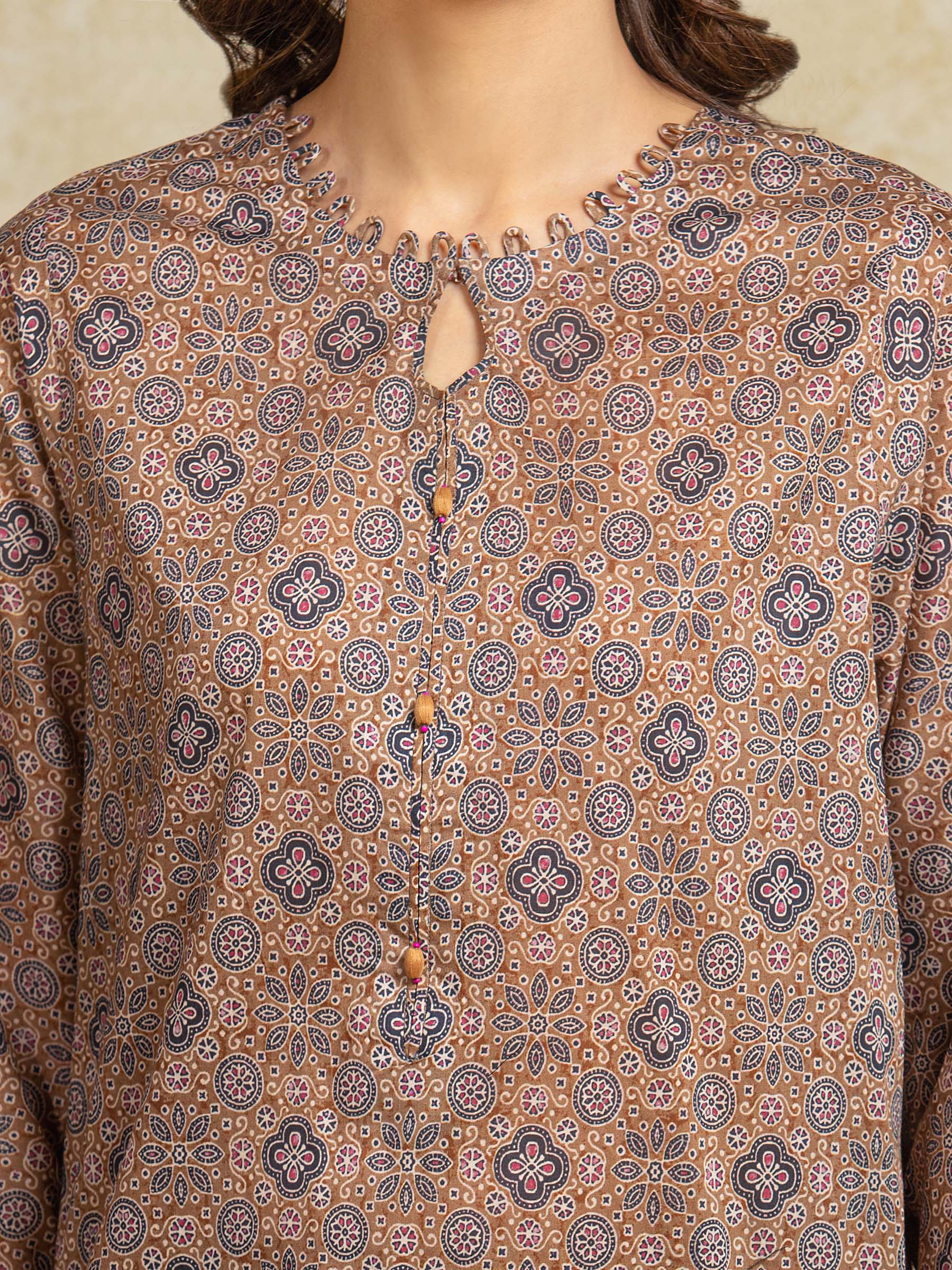 Unstitched Printed Khaddar Suit - EWU5A3-35919-3P - Image 4