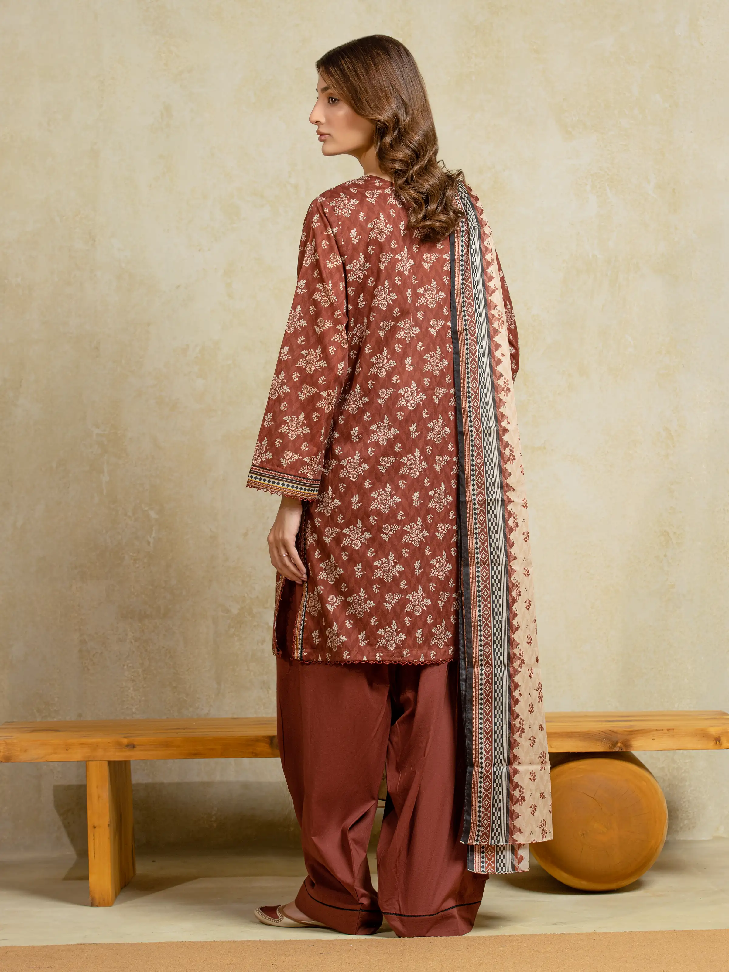 Unstitched Printed Khaddar Suit - EWU5A3-35936-3P - Image 6