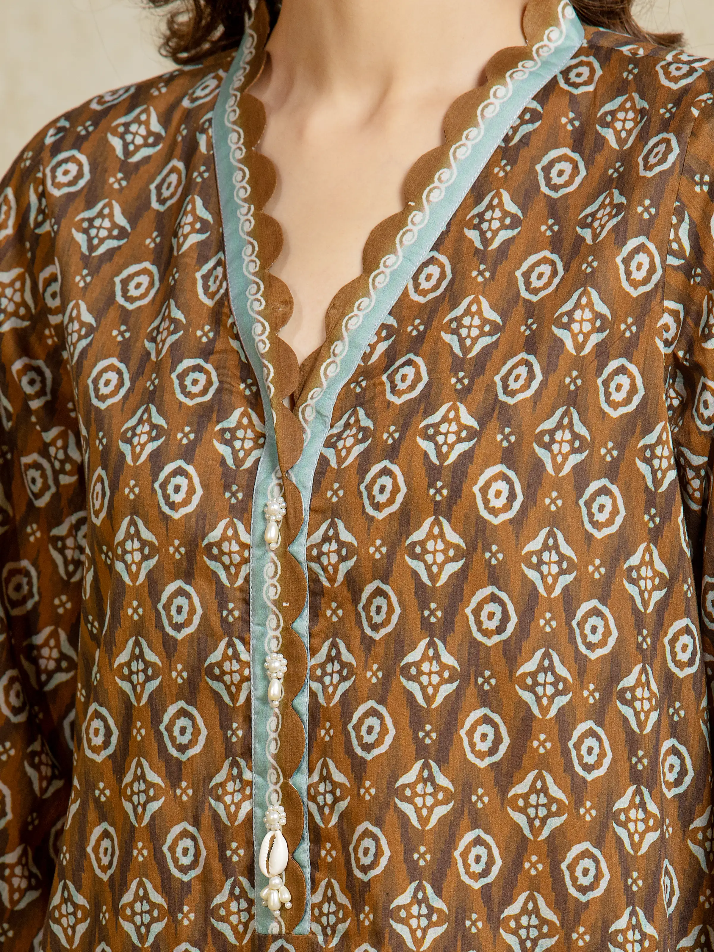 Unstitched Printed Khaddar Suit - EWU5A3-35967-3P - Image 3