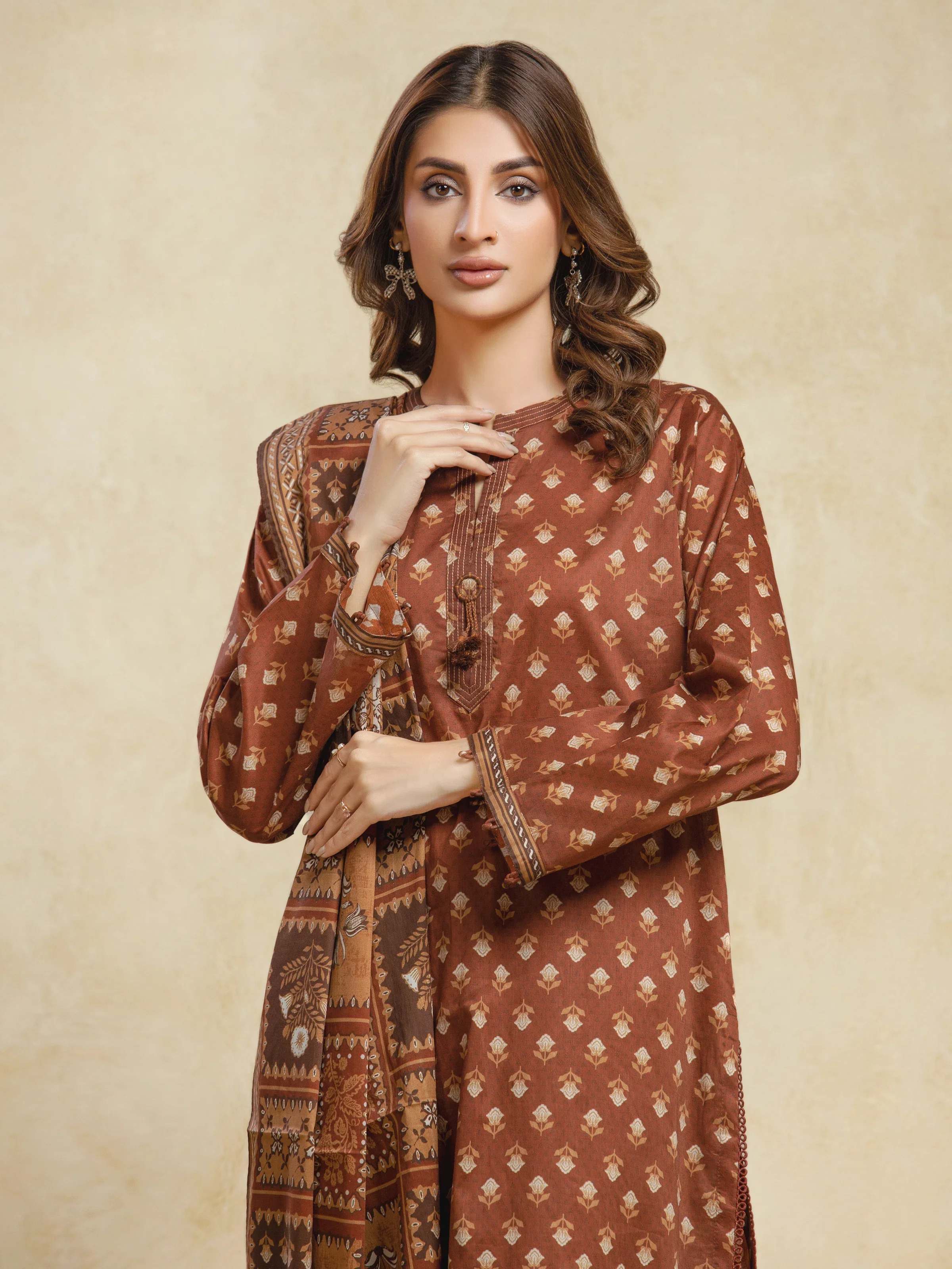 Unstitched Printed Khaddar Suit - EWU5A3-36108-3P - Image 2