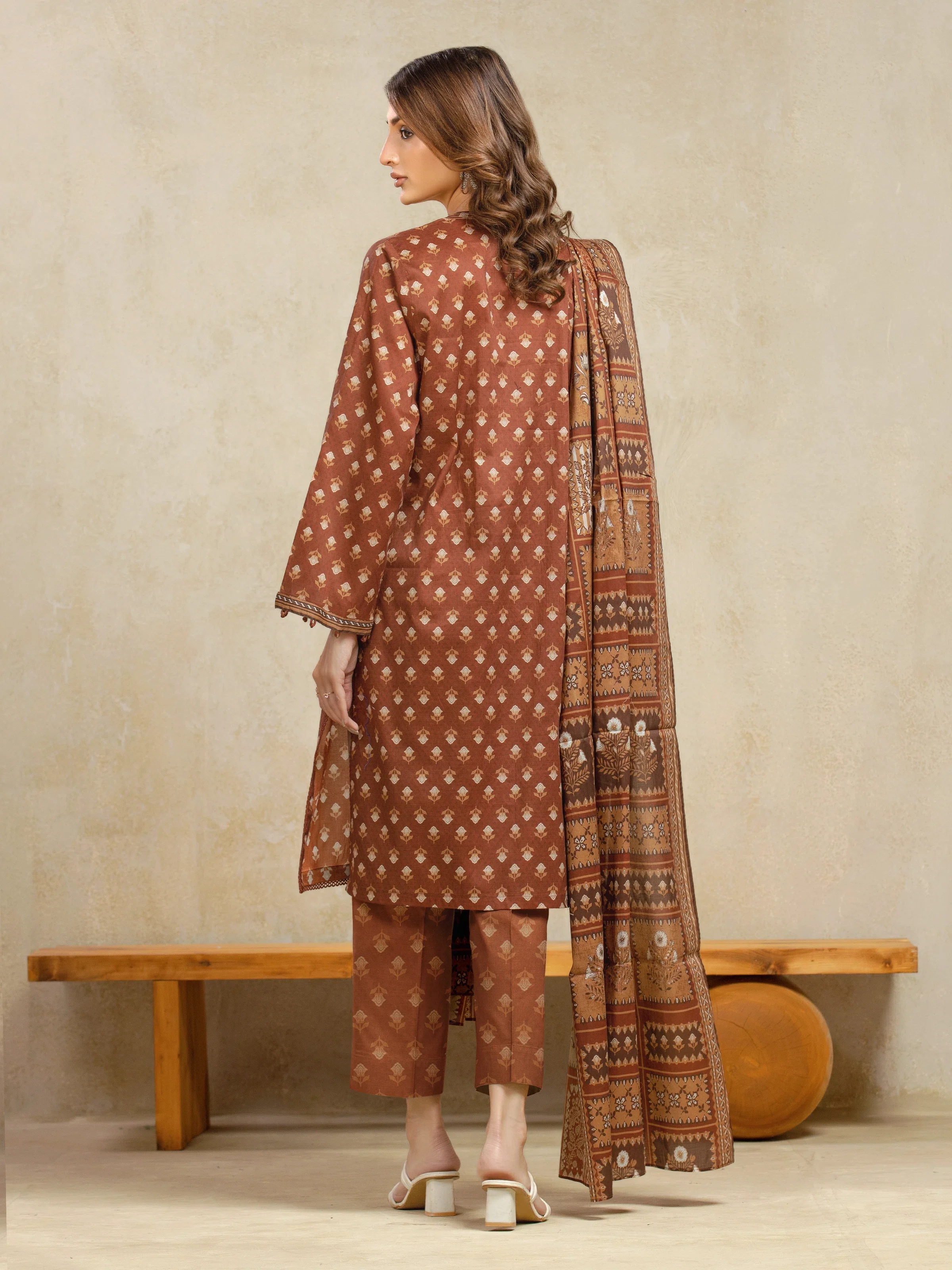 Unstitched Printed Khaddar Suit - EWU5A3-36108-3P - Image 6