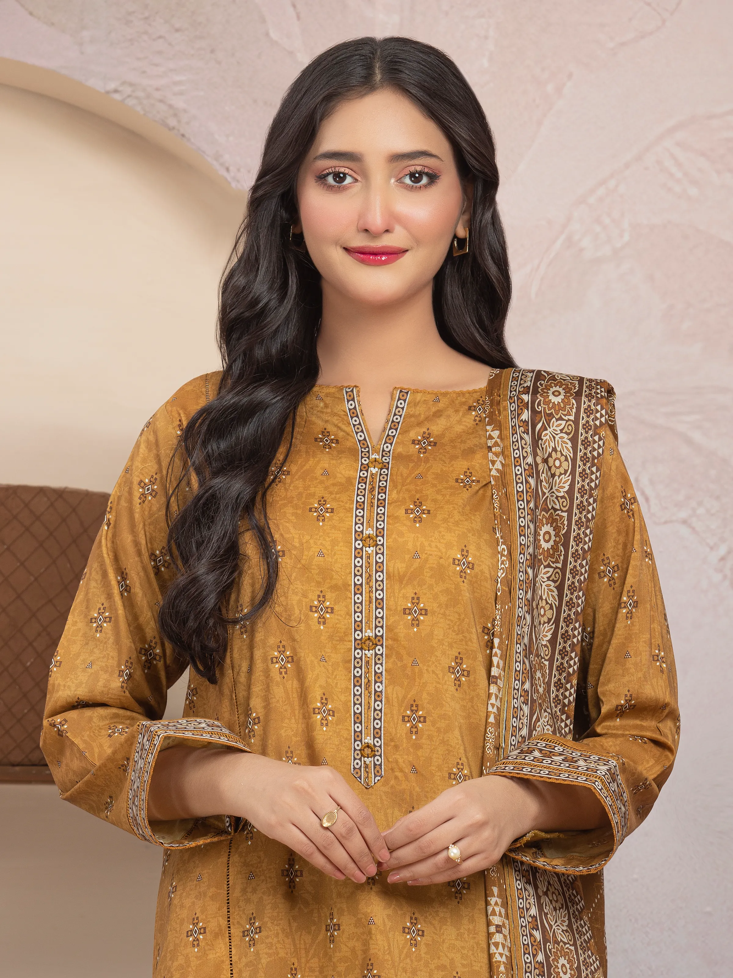 Unstitched Printed Lawn Suit - EWU5A1-35028-3P - Image 3