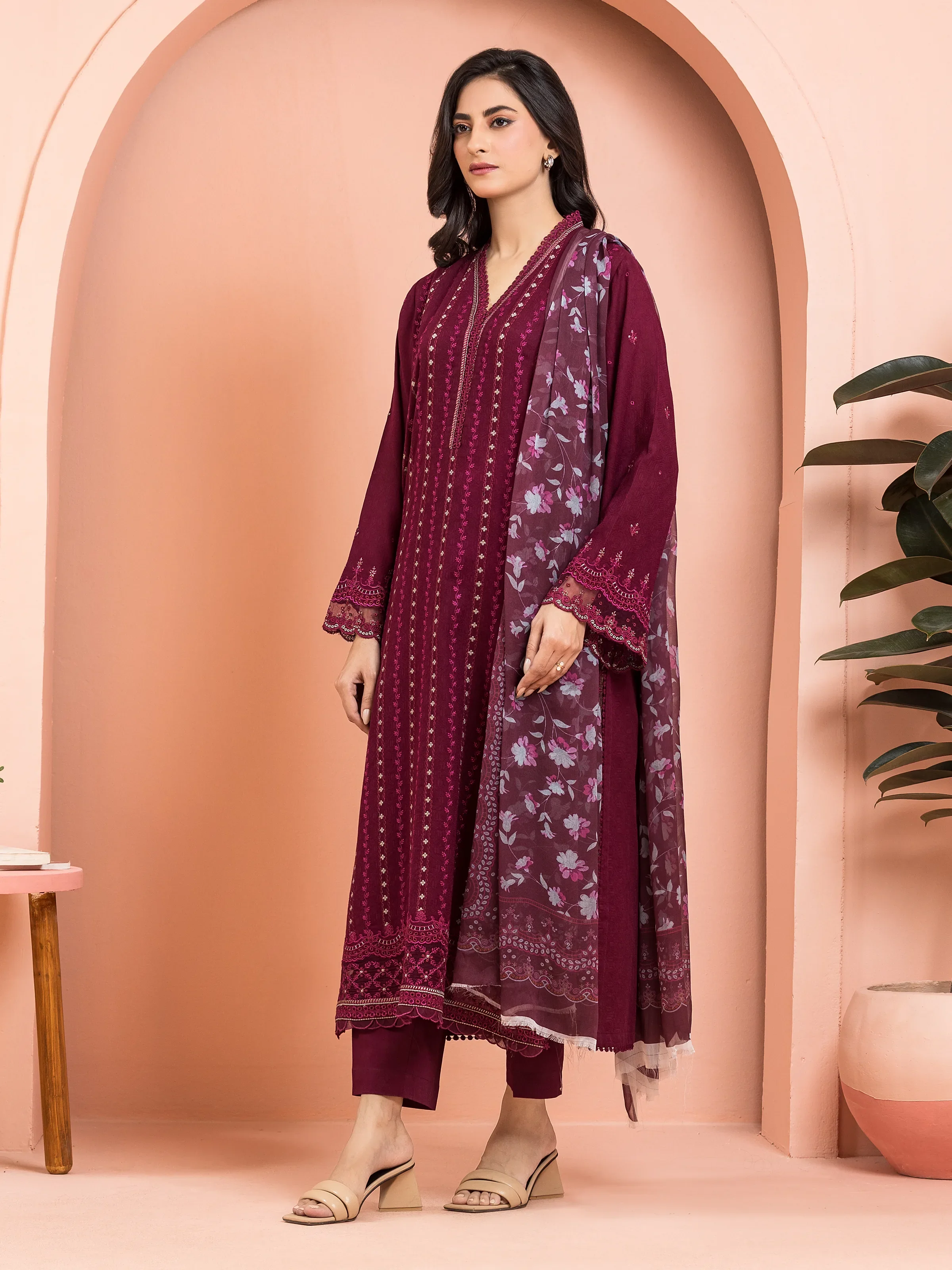 Unstitched Embroidered Dobby Suit - EWU5V7-30262-3P - Image 3