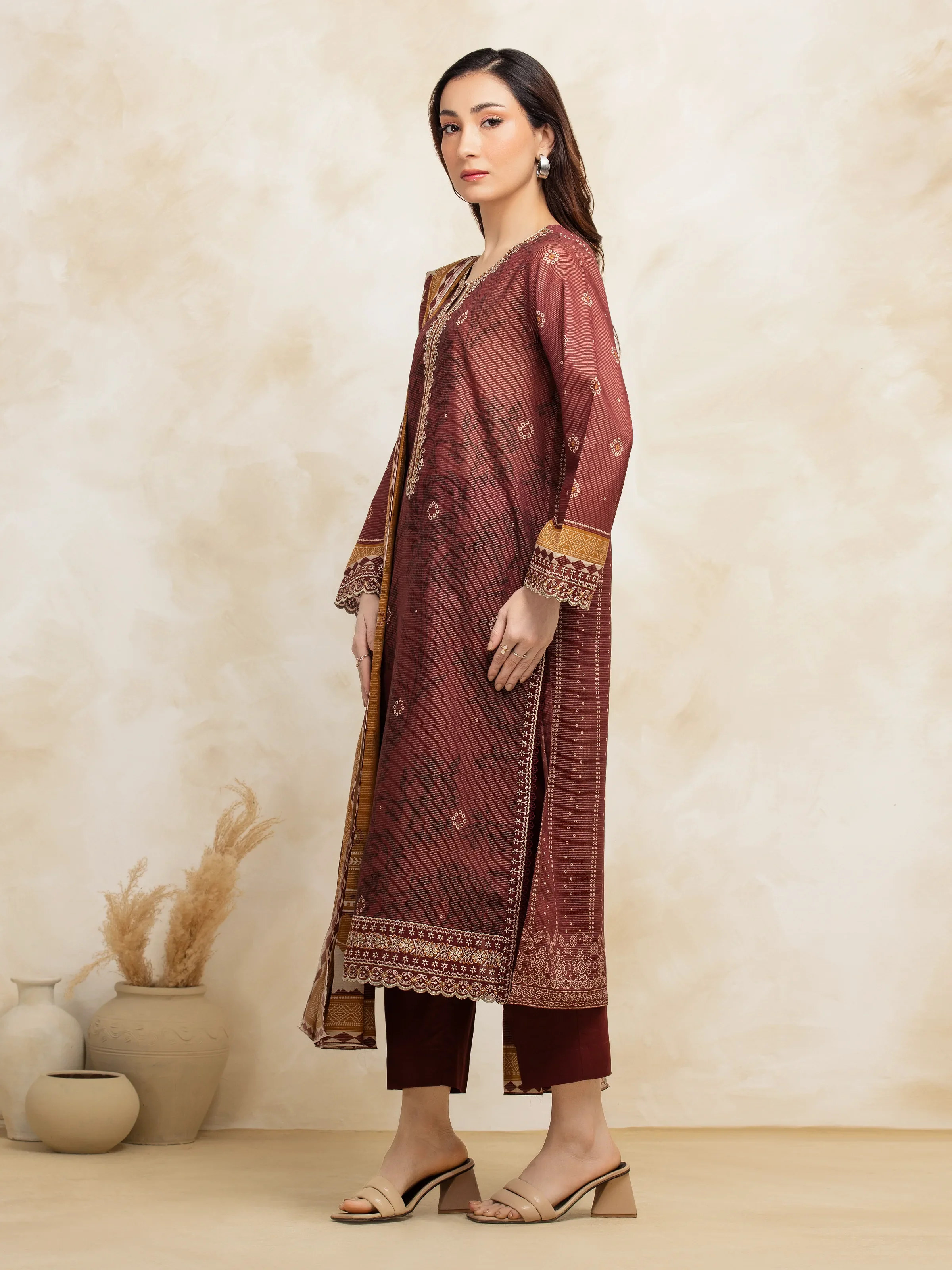 Unstitched Embroidered Lawn Suit - EWU5V1-31192-3P - Image 3
