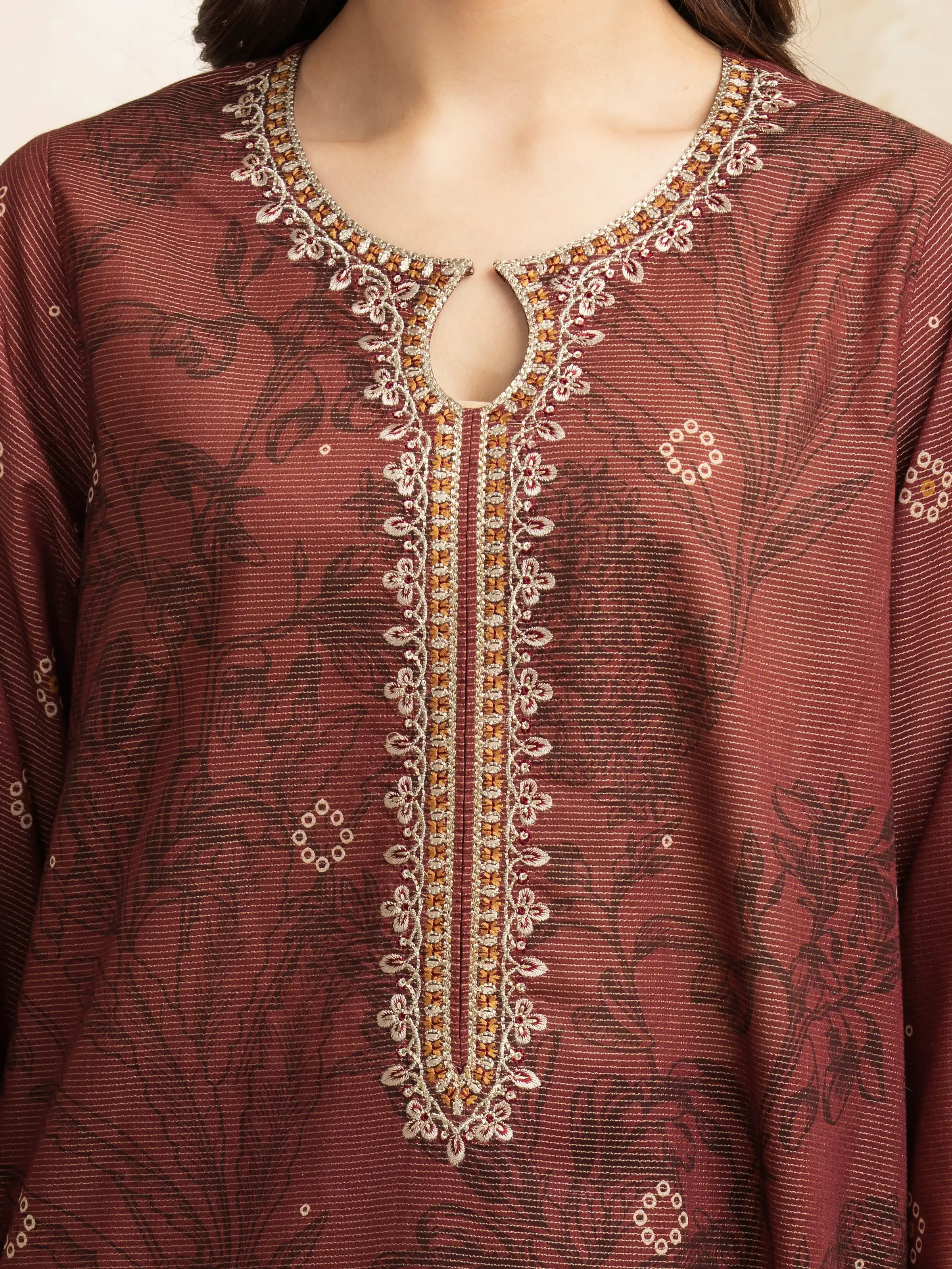 Unstitched Embroidered Lawn Suit - EWU5V1-31192-3P - Image 5