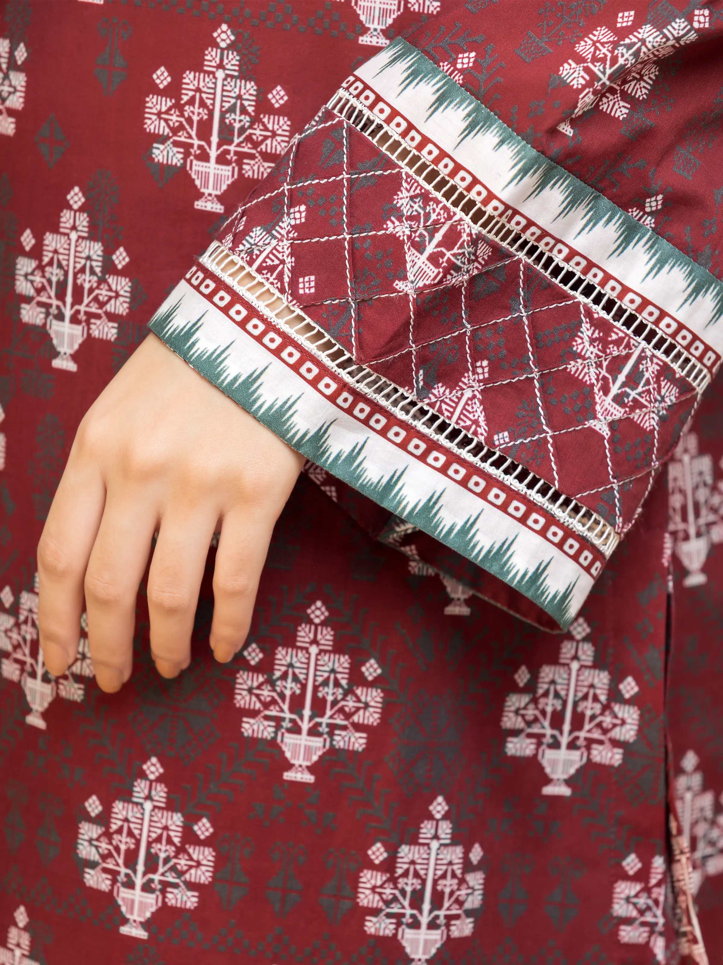 Unstitched Printed Khaddar Suit - EWU24A3-27095-3P - Image 6