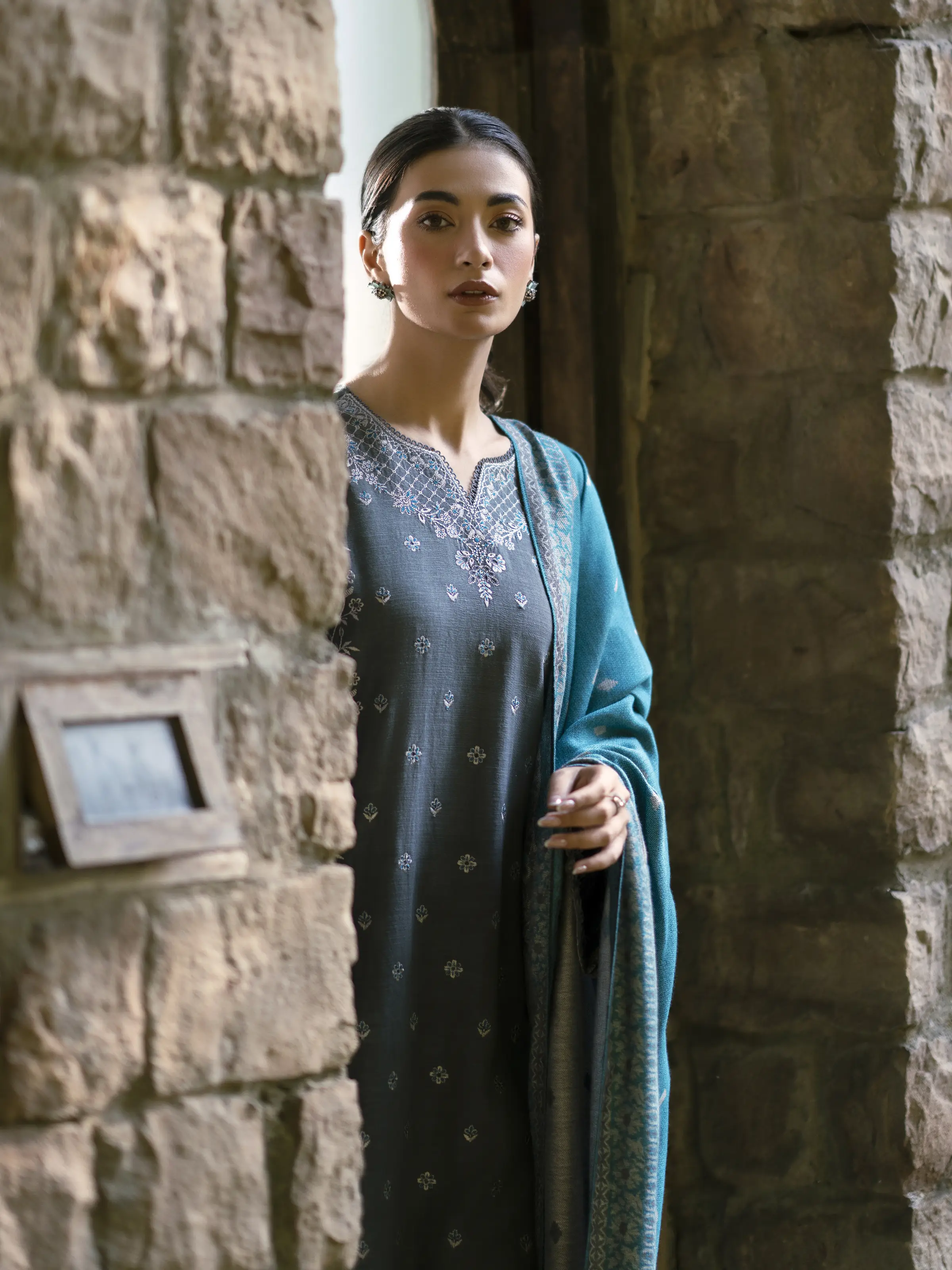 Unstitched Embroidered Marina Twill Suit - EWU24V14-30209-3P - Image 6