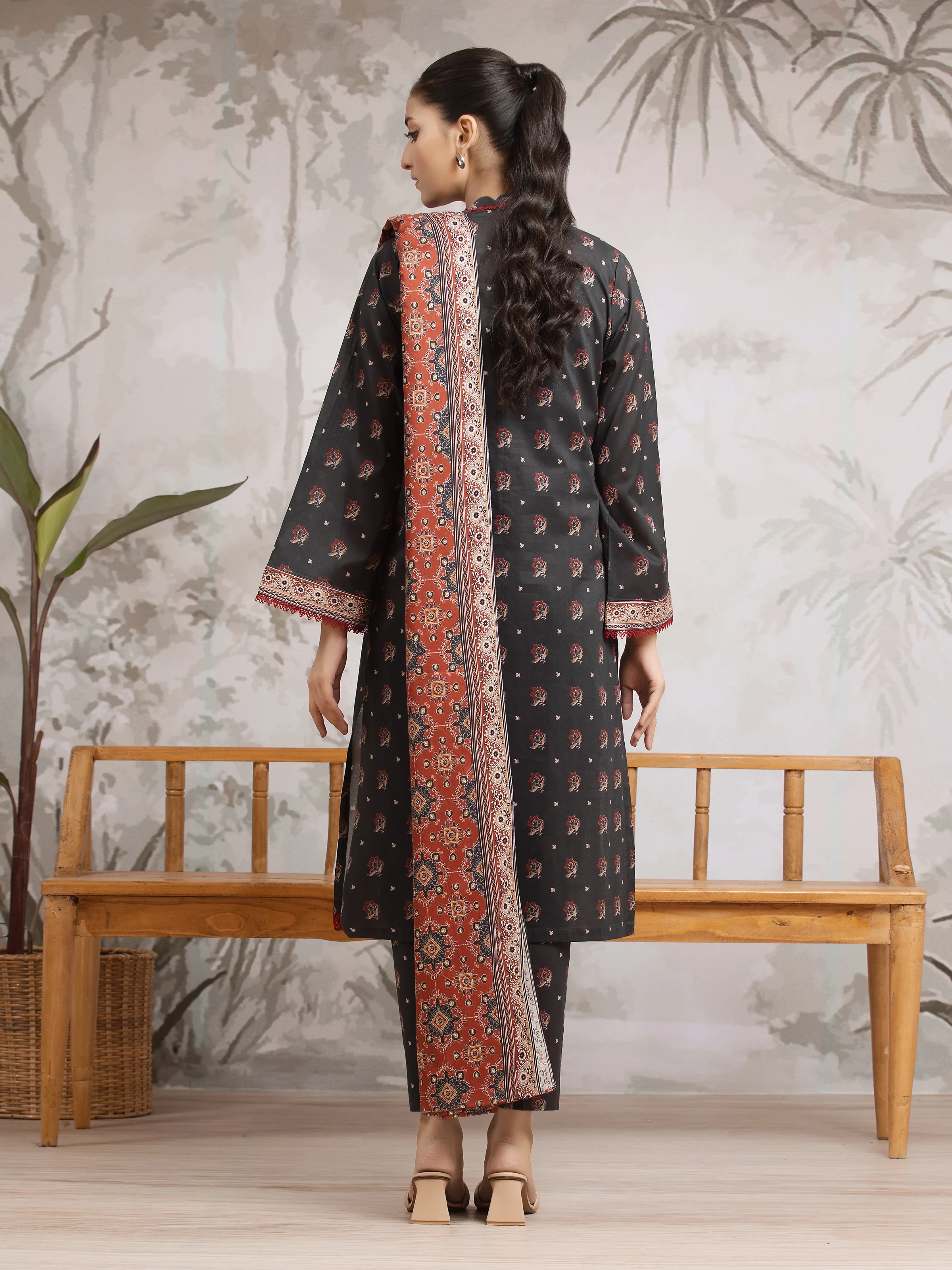 Unstitched Printed Khaddar Suit - EWU24A3-29802-3P - Image 2