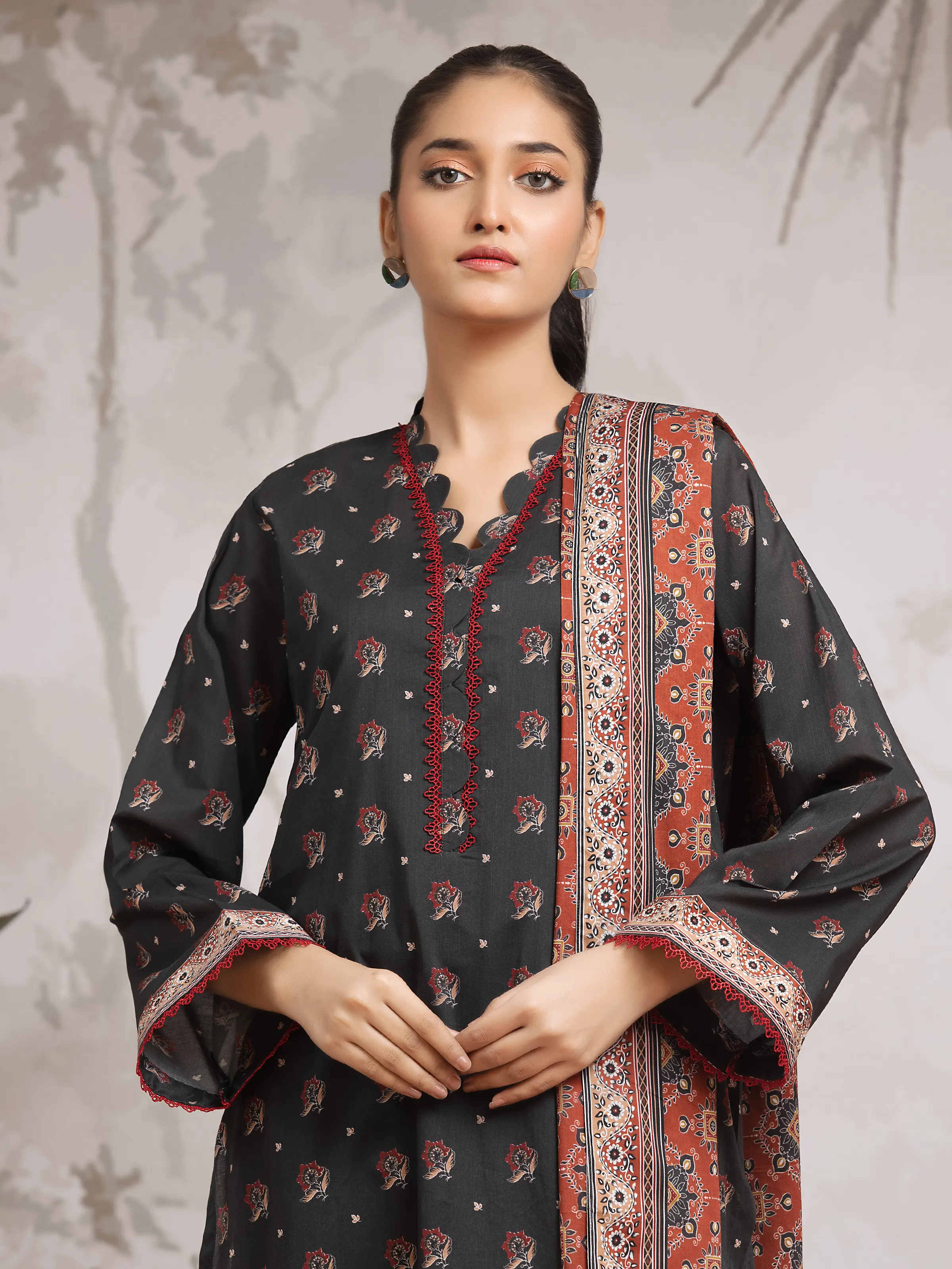 Unstitched Printed Khaddar Suit - EWU24A3-29802-3P - Image 3
