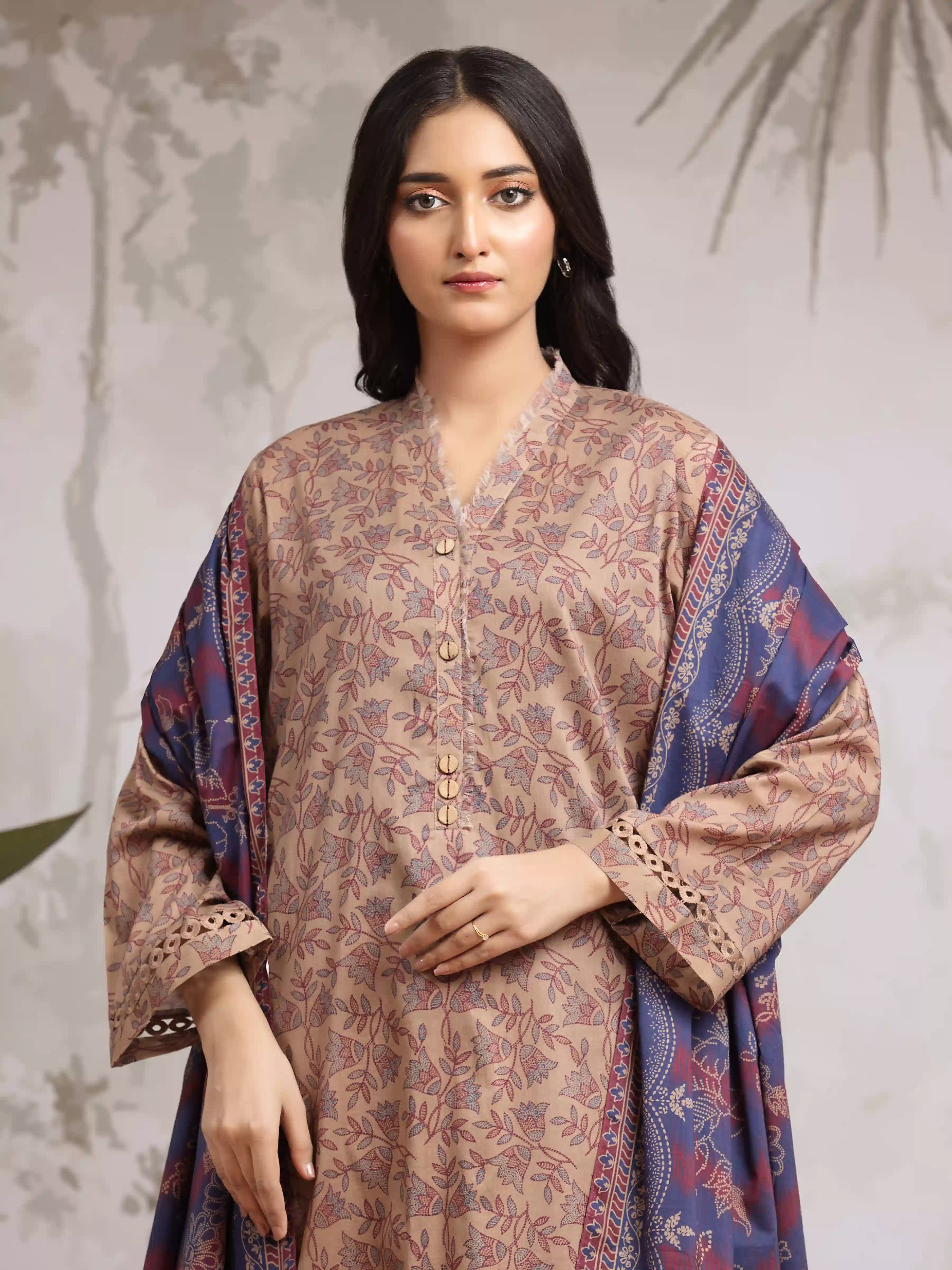Unstitched Printed Khaddar Suit - EWU24A3-29507-3P - Image 4