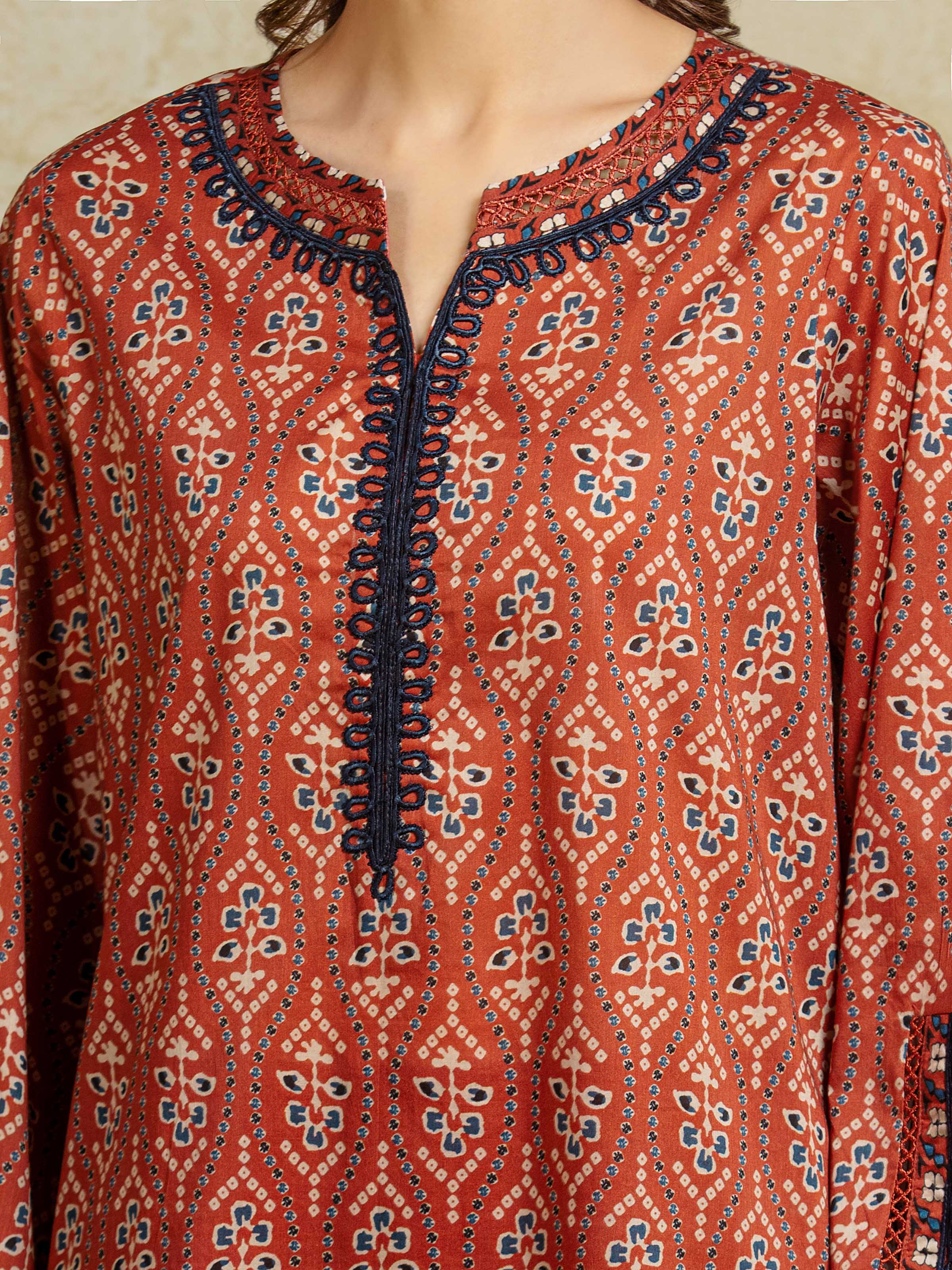 Unstitched Printed Khaddar Suit - EWU5A3-35931-3P - Image 4