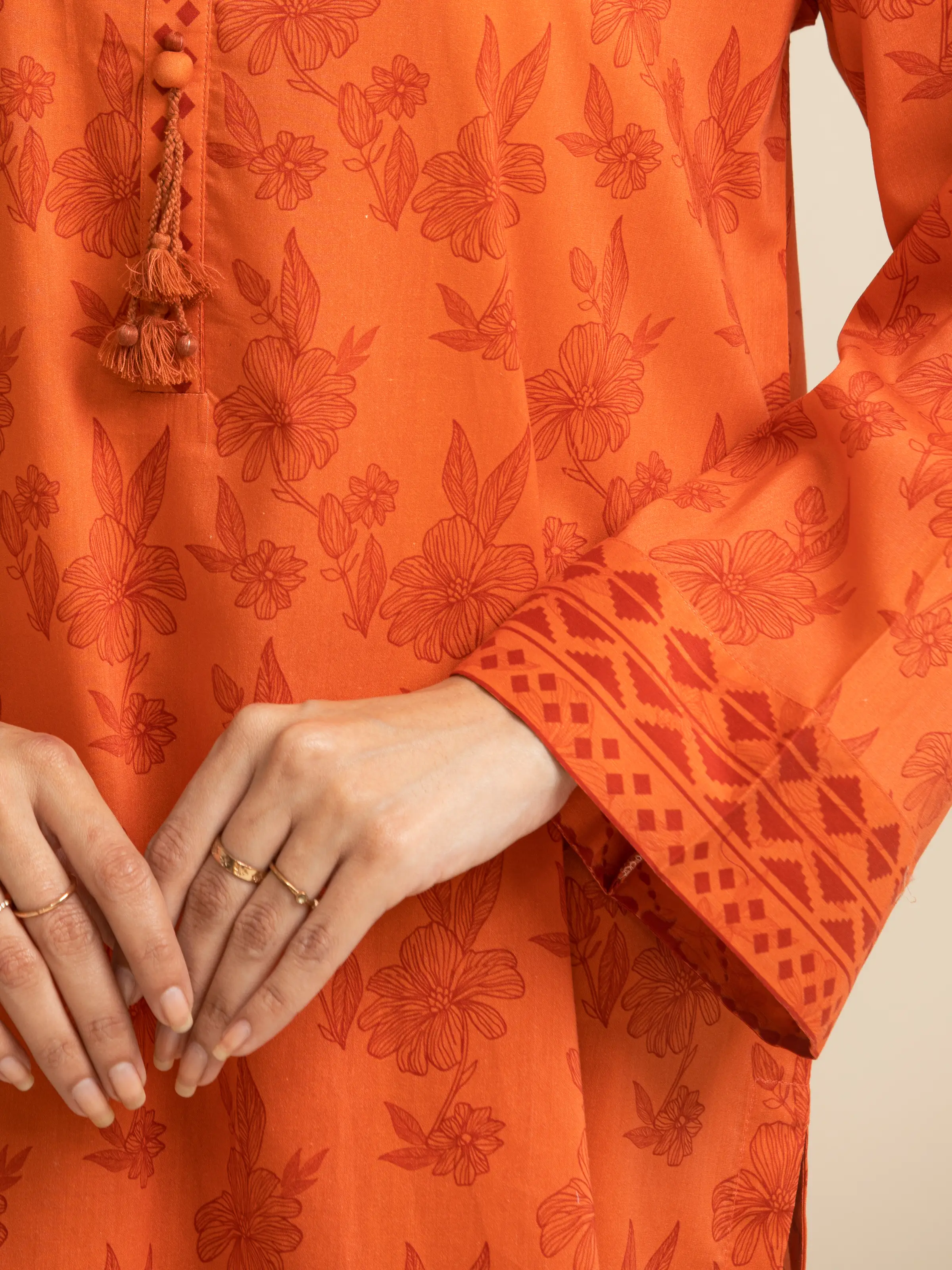 Unstitched Printed Lawn Suit - EWU5A1-35142-3P - Image 6