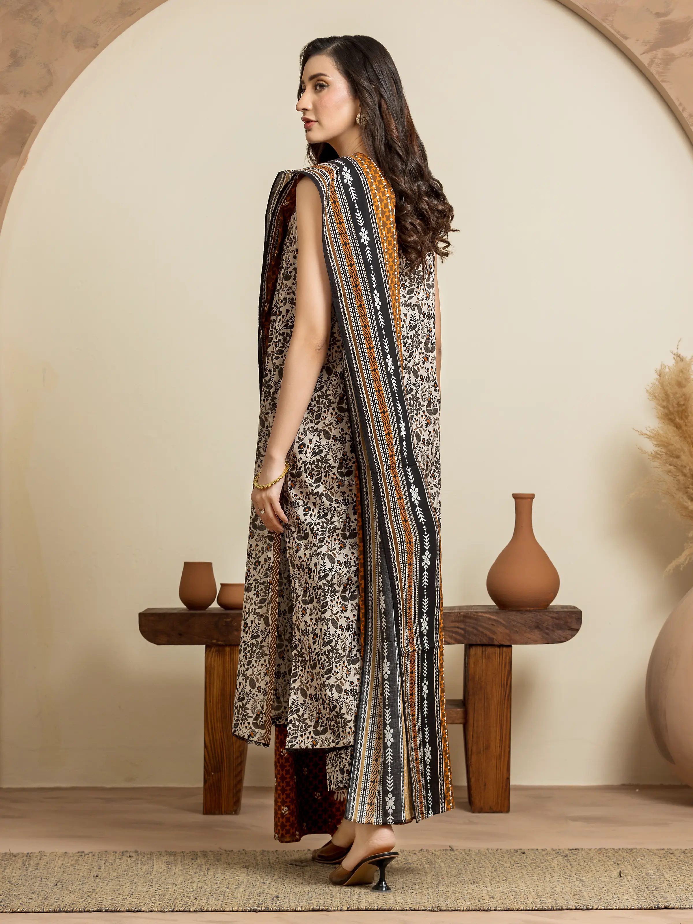 Unstitched Printed Cambric Suit - EWU24A2-29279-3P - Image 2
