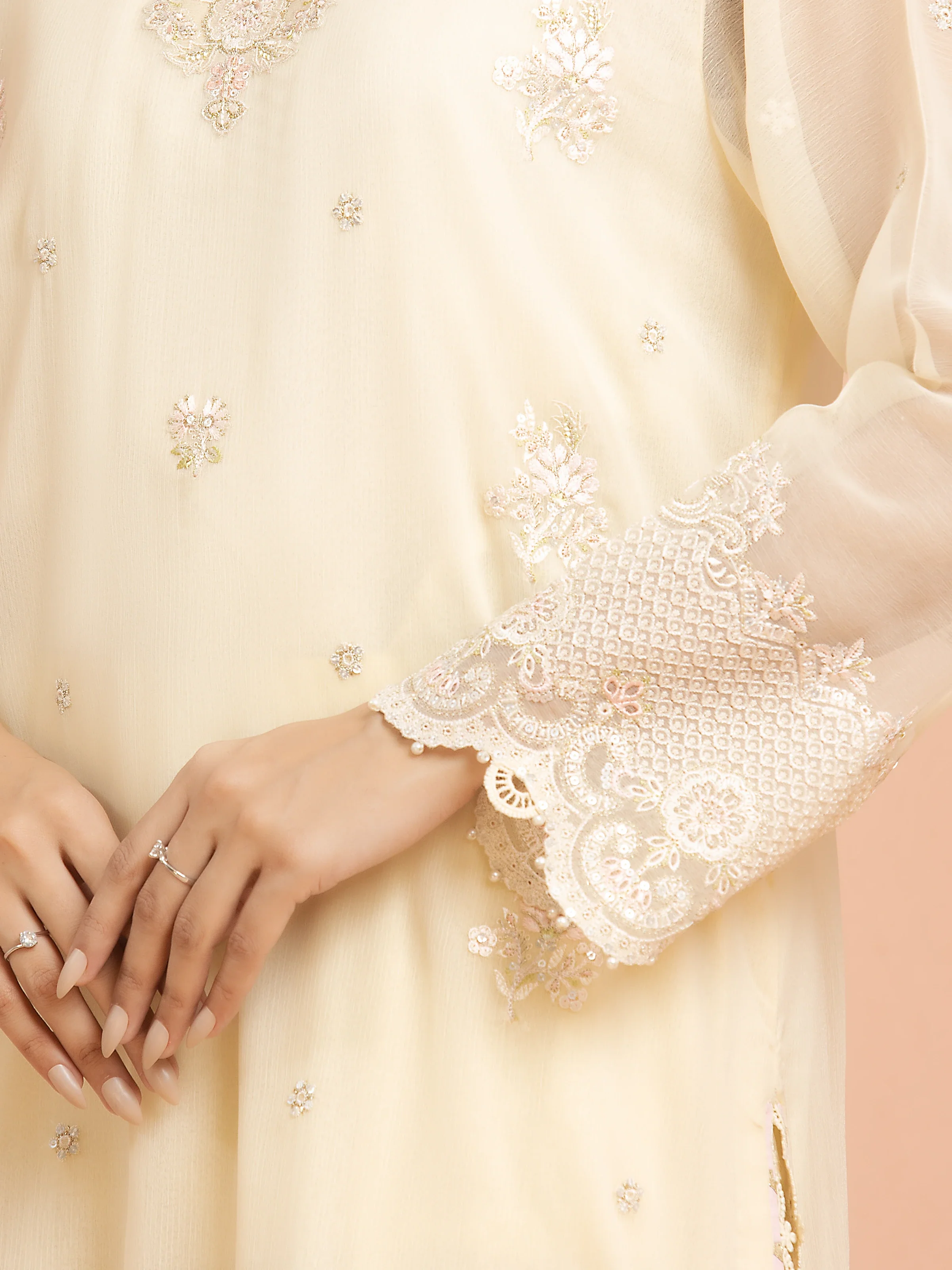 Unstitched Embroidered Chiffon Suit - EWU24V5-30323-3P - Image 4