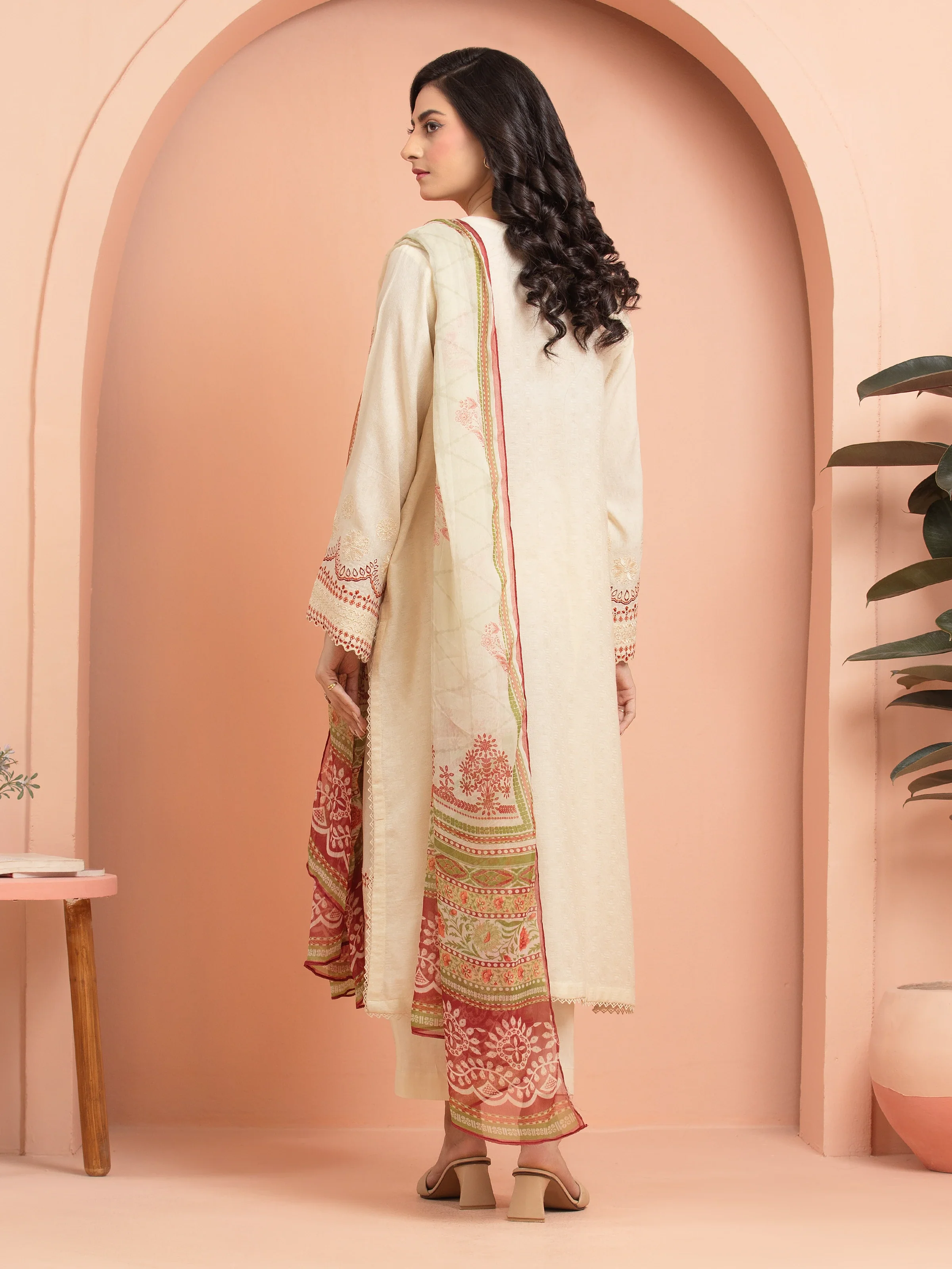 Unstitched Embroidered Dobby Suit - EWU5V7-30263-3P - Image 4