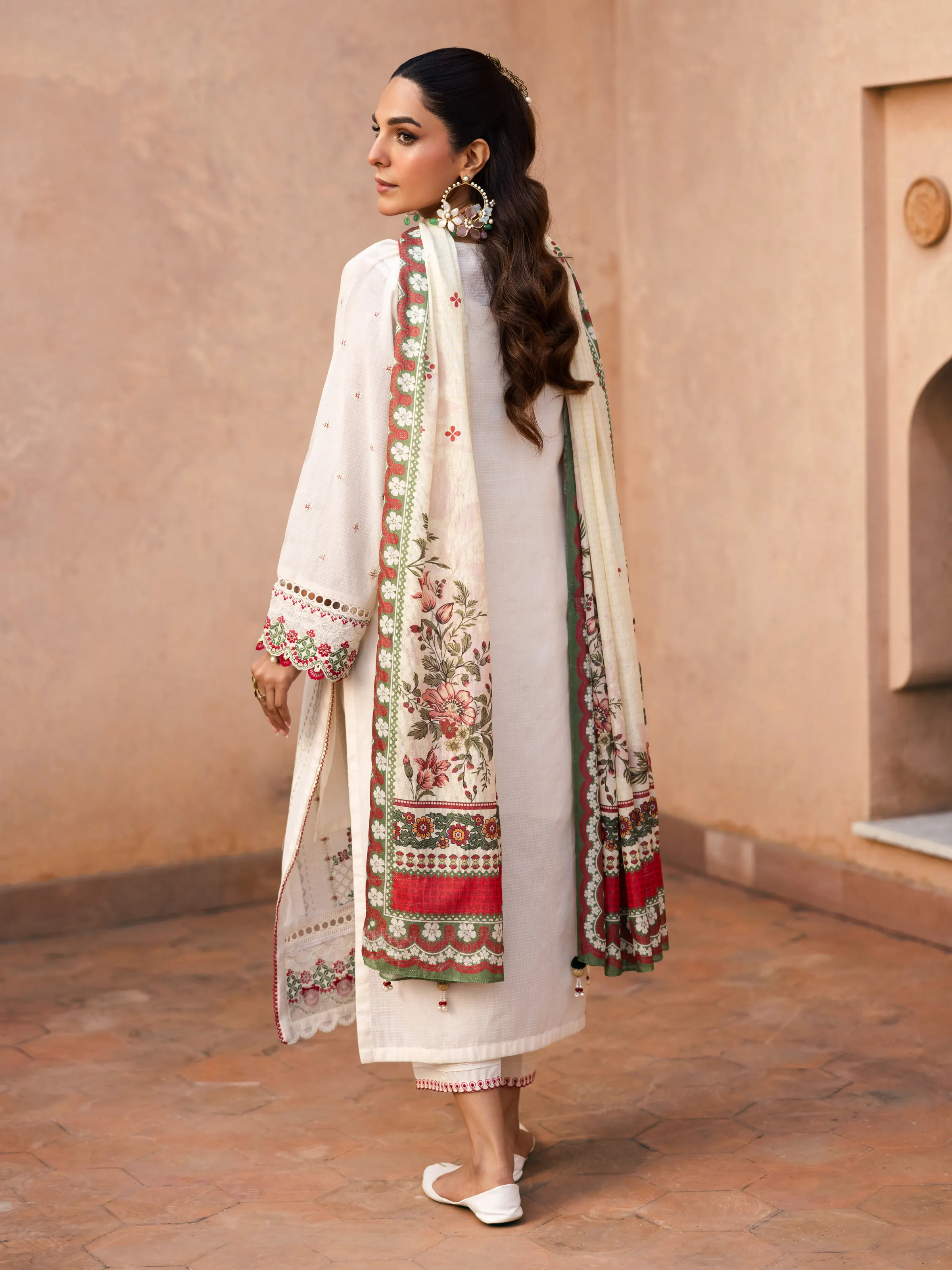 Unstitched Embroidered Lawn Suit - EWU5V1-31247-3P - Image 6