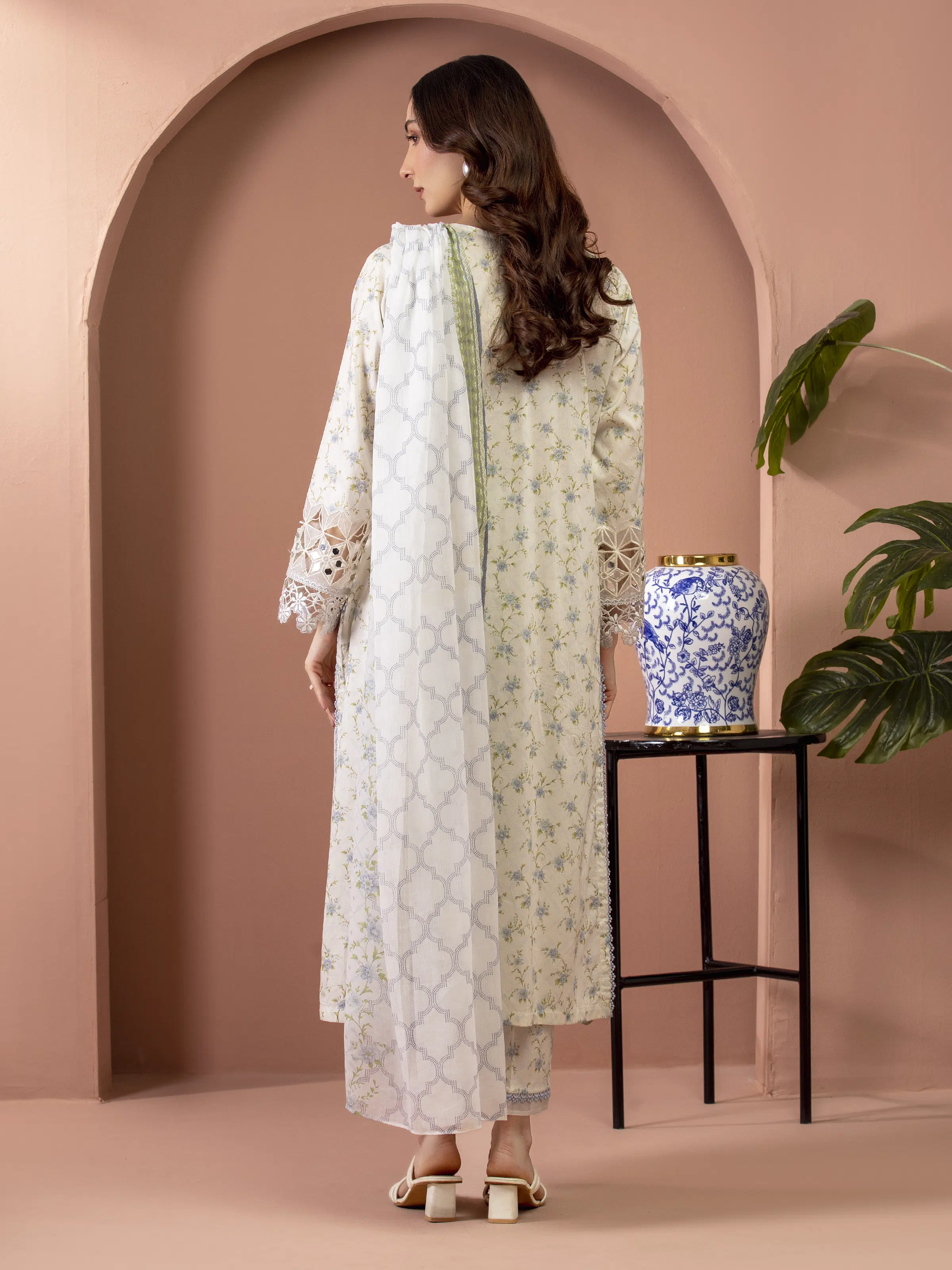 Unstitched Embroidered Lawn Suit - EWU5V1-31408-3P - Image 2