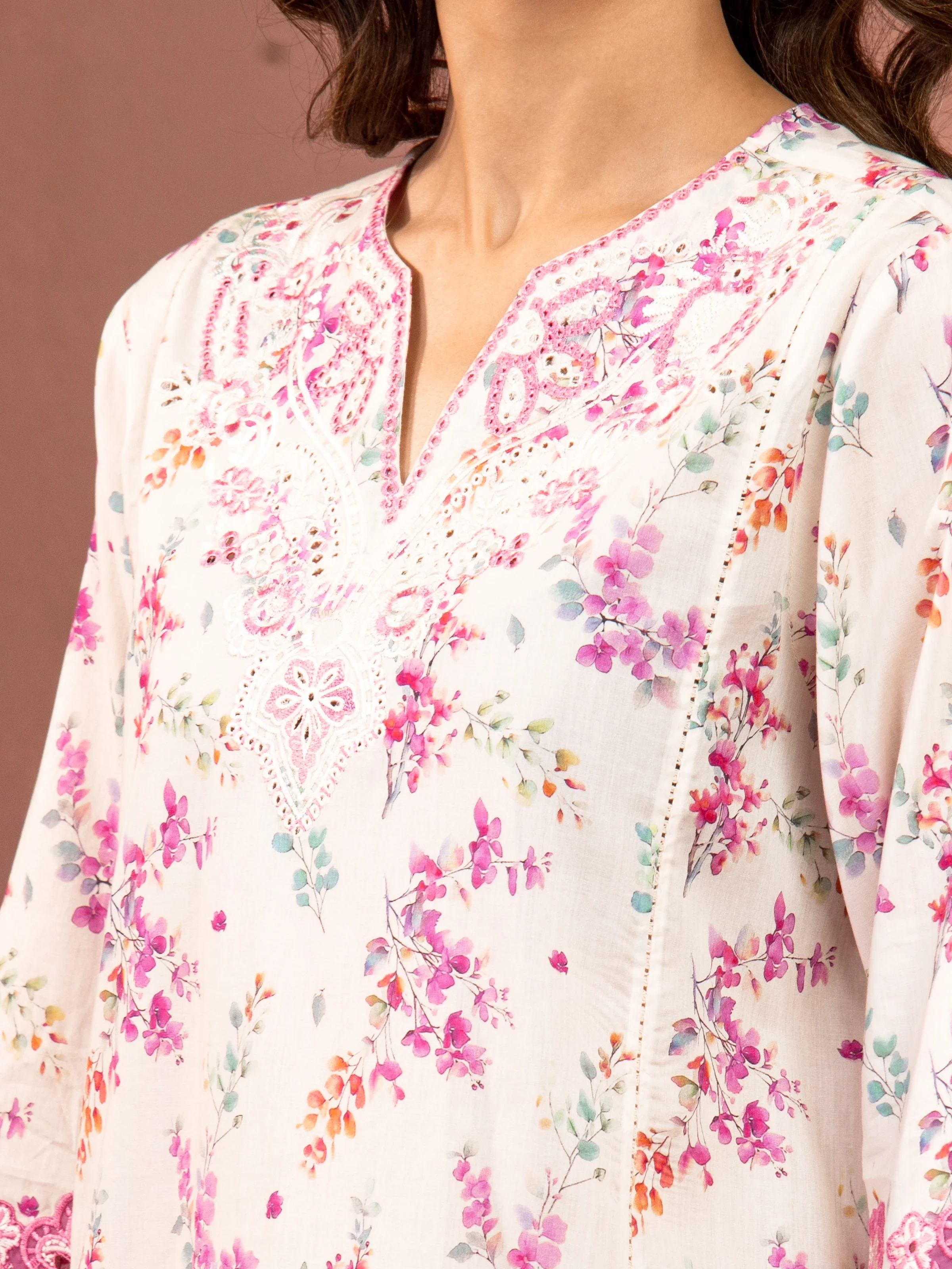 Unstitched Embroidered Lawn Suit - EWU5V1-31457-3P - Image 3