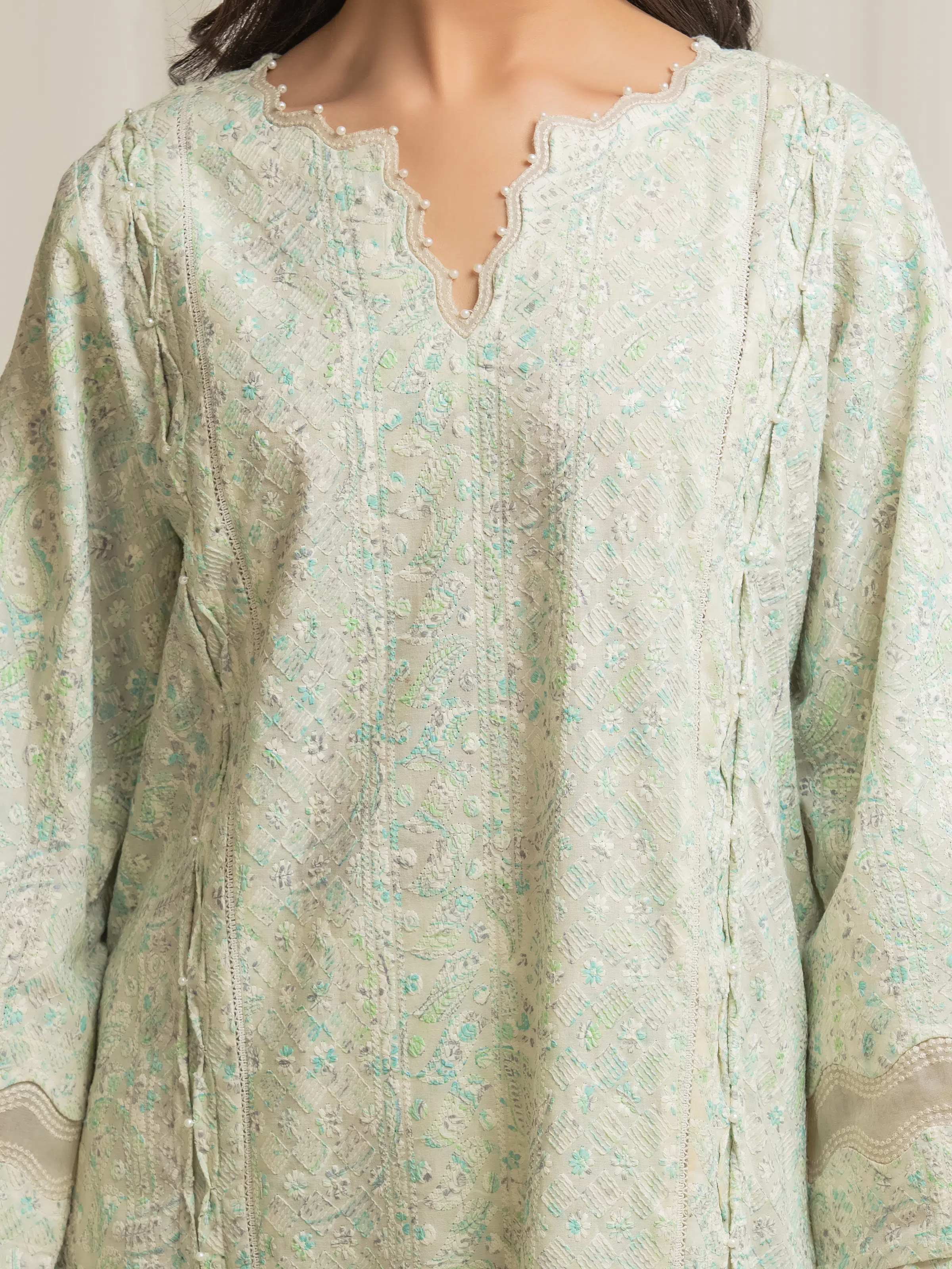 Unstitched Embroidered Cambric Suit - EWU6V2-33506-3P - Image 4