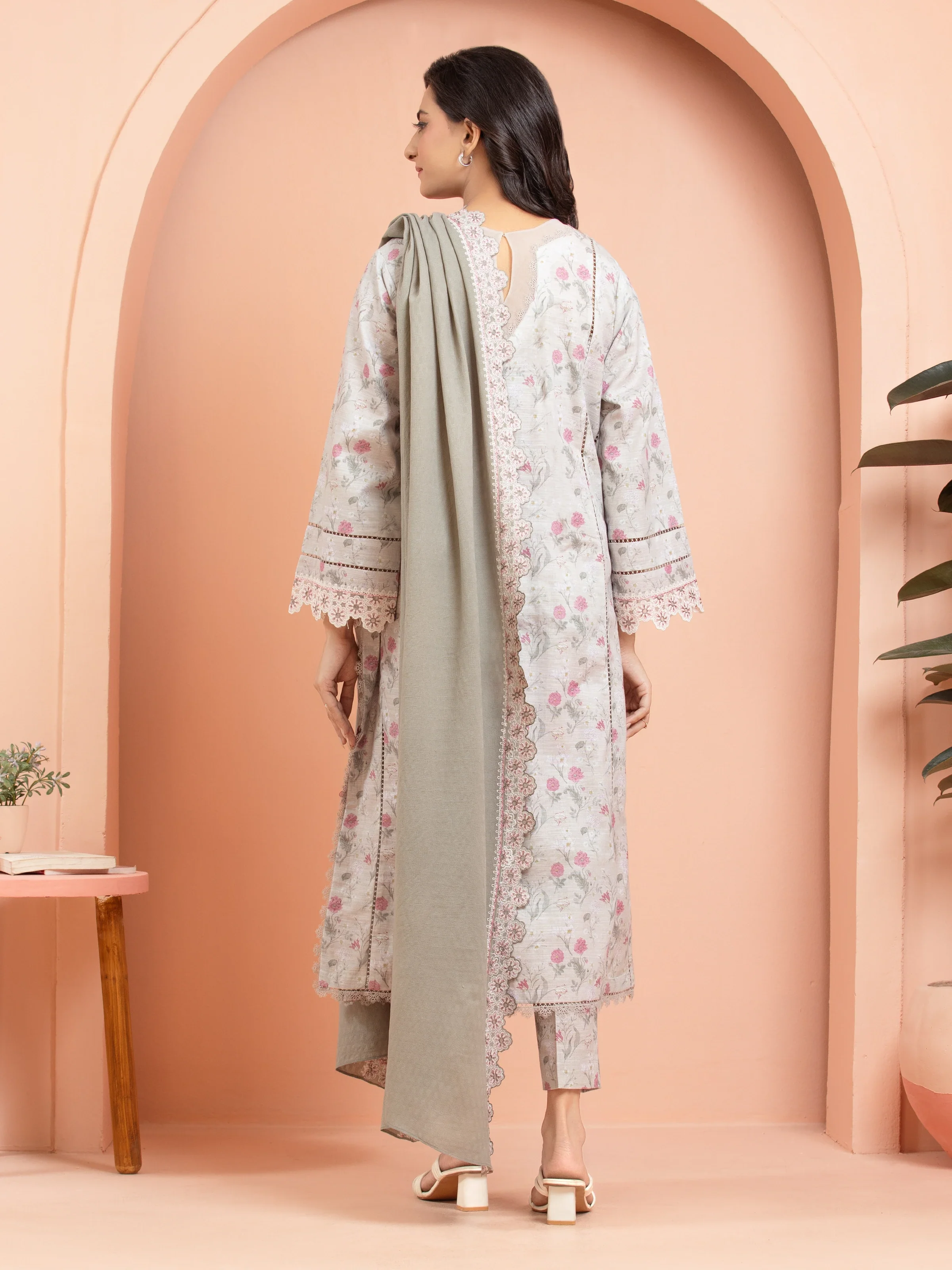 Unstitched Embroidered Khaddar Suit - EWU24V11-30200-3P - Image 2