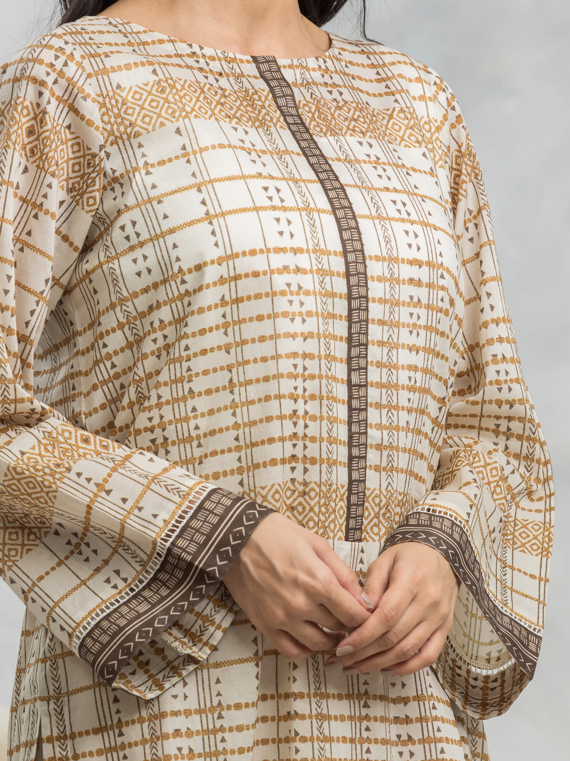 Unstitched Printed Khaddar Suit - EWU24A3-28465-3P - Image 4