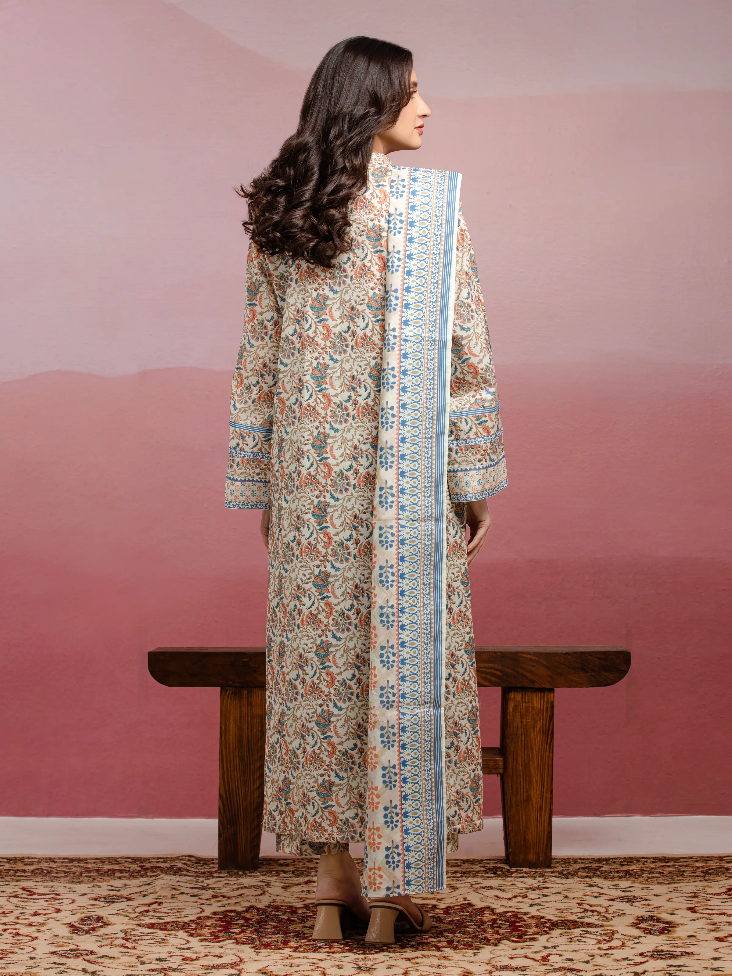 Unstitched Printed Lawn Suit - EWU5A1-35033-3P - Image 2