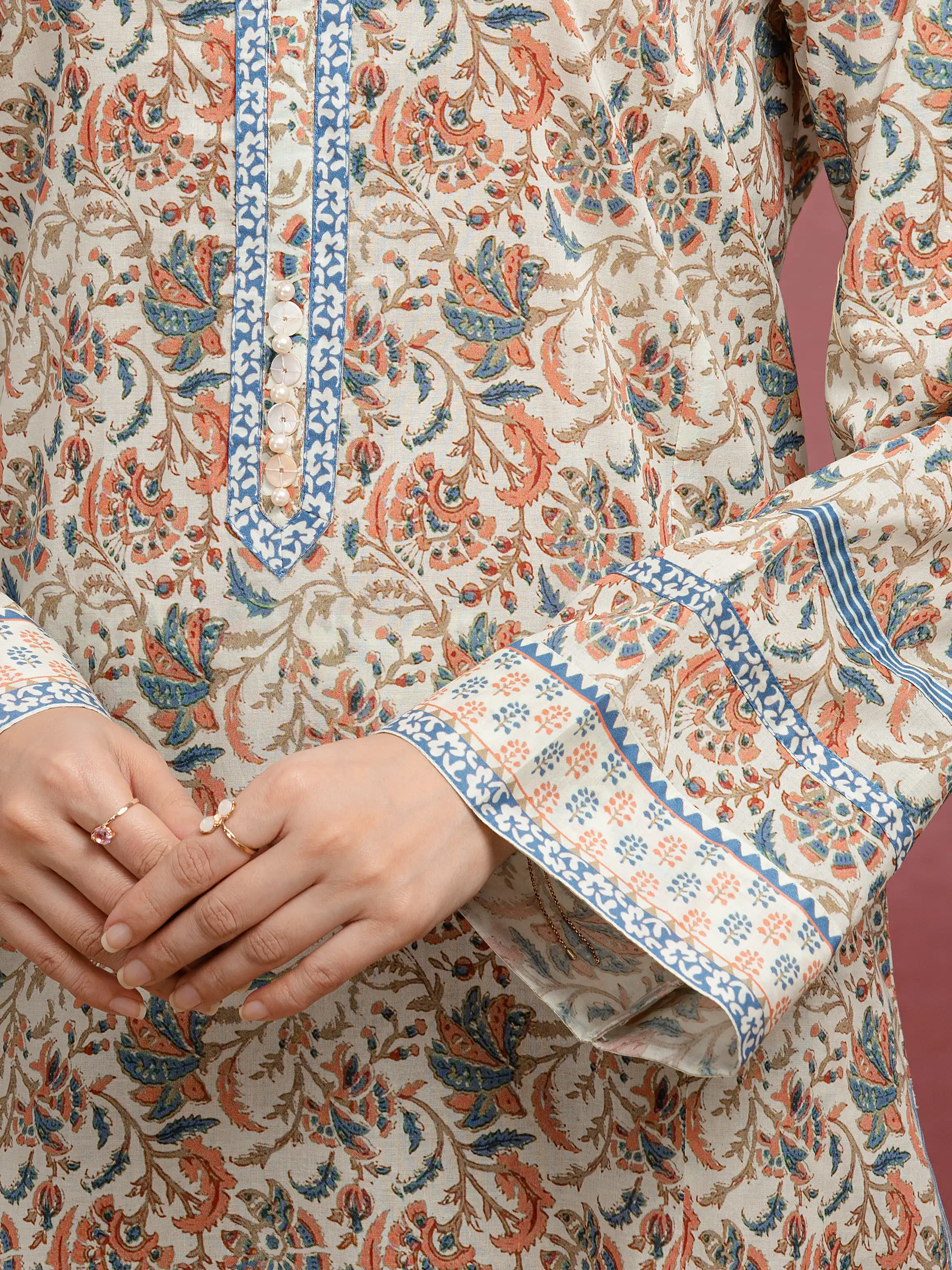 Unstitched Printed Lawn Suit - EWU5A1-35033-3P - Image 4