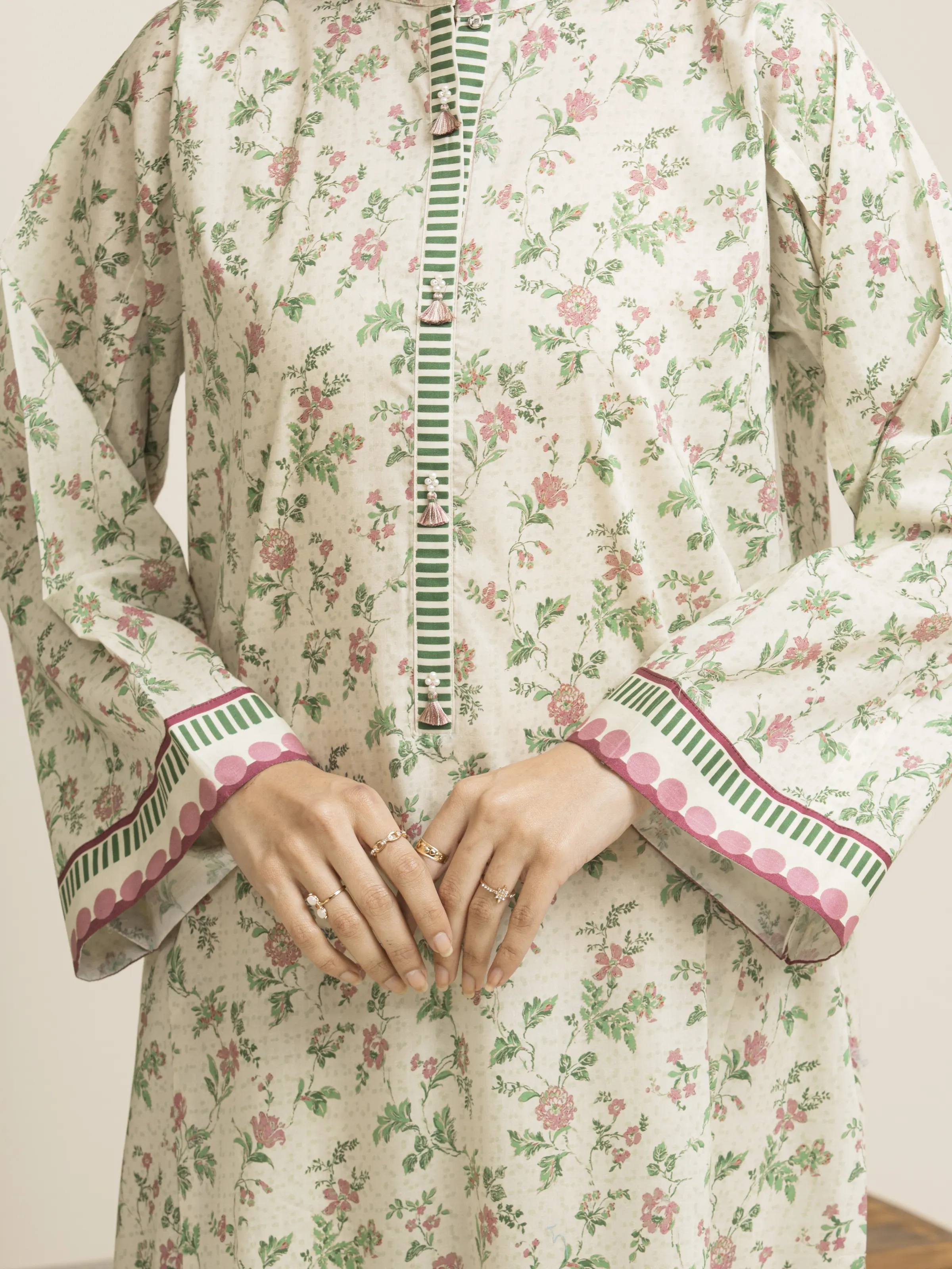 Unstitched Printed Lawn Shirt Dupatta - EWU5A1-35152SD - Image 3