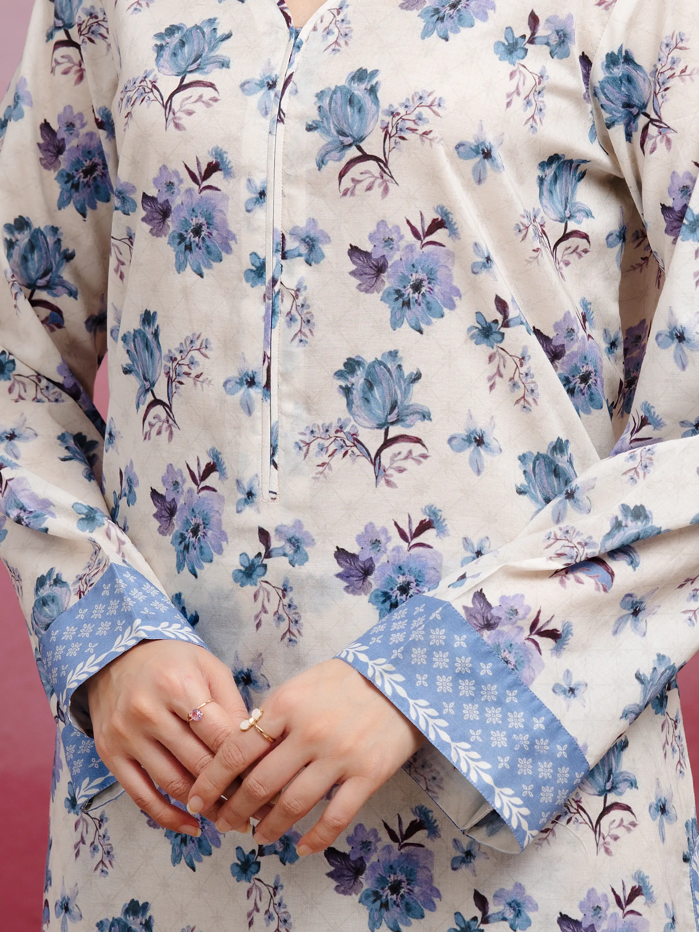 Unstitched Printed Lawn Suit - EWU5A1-35022-3P - Image 2
