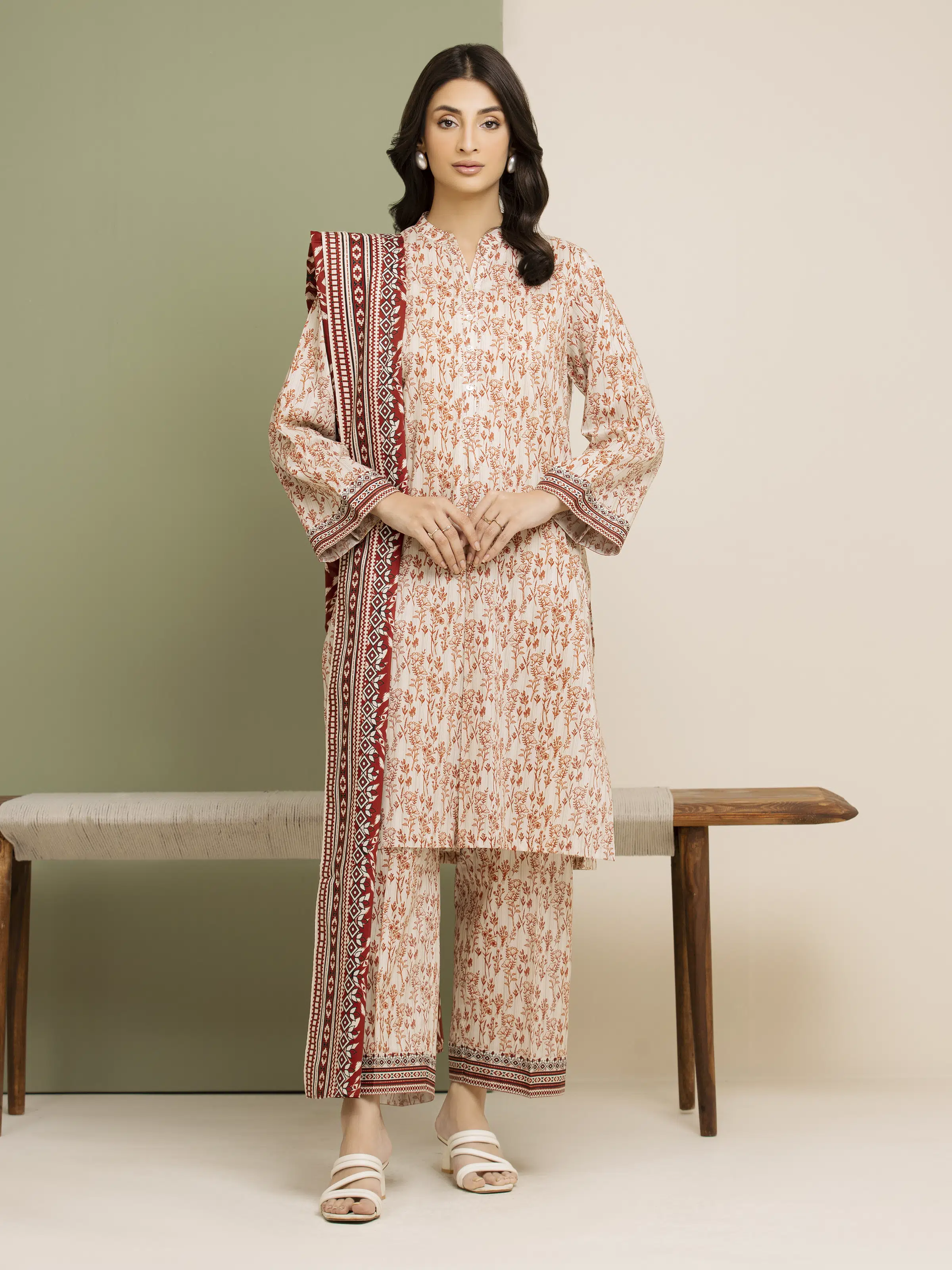 Unstitched Printed Lawn Suit - EWU5A1-35145-3P