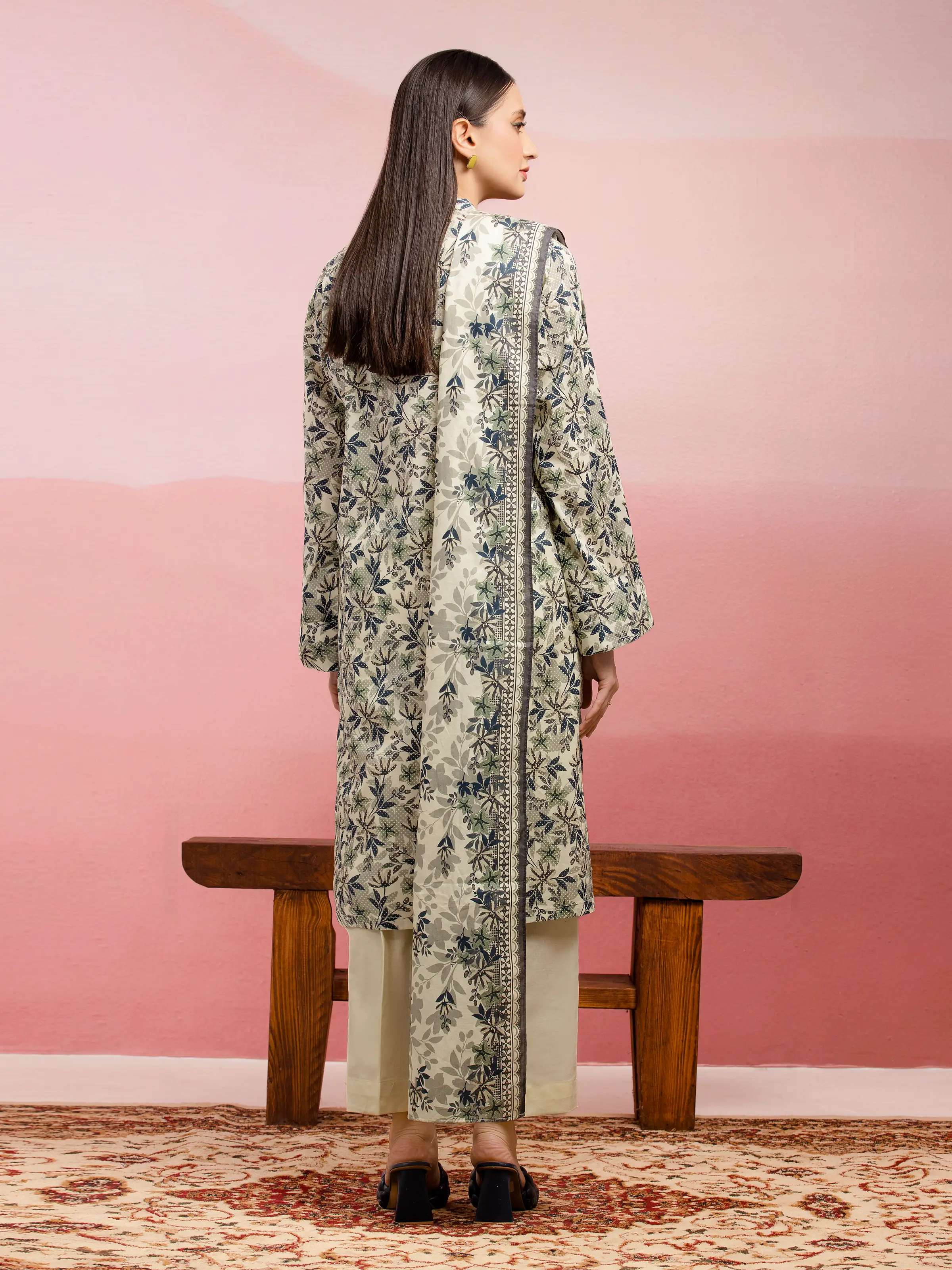 Unstitched Printed Lawn Suit - EWU5A1-35227-3P - Image 2