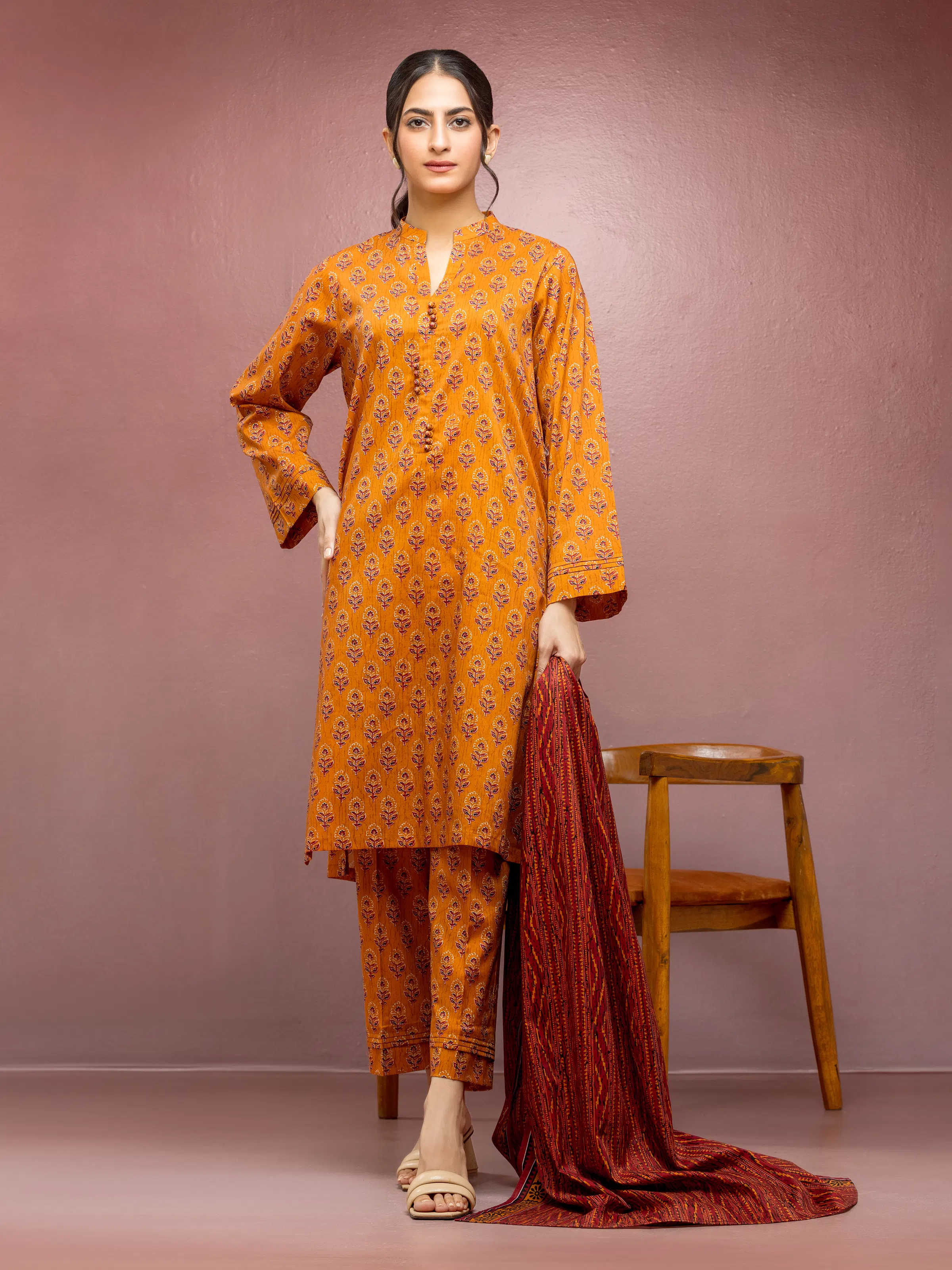 Unstitched Printed Lawn Suit - EWU5A1-35097-3P
