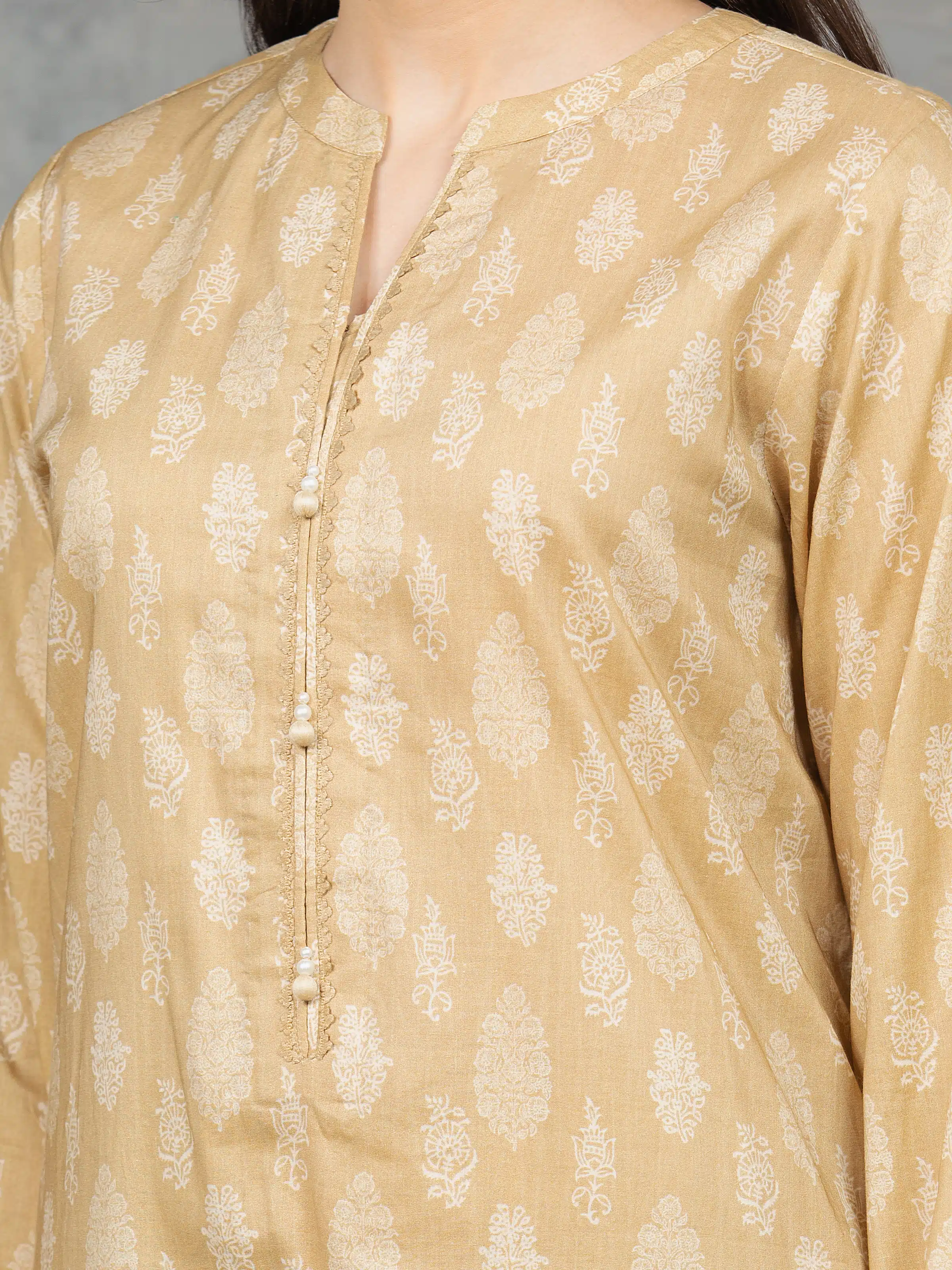 Unstitched Printed Cambric Suit - EWU5A2-35853-3P - Image 3
