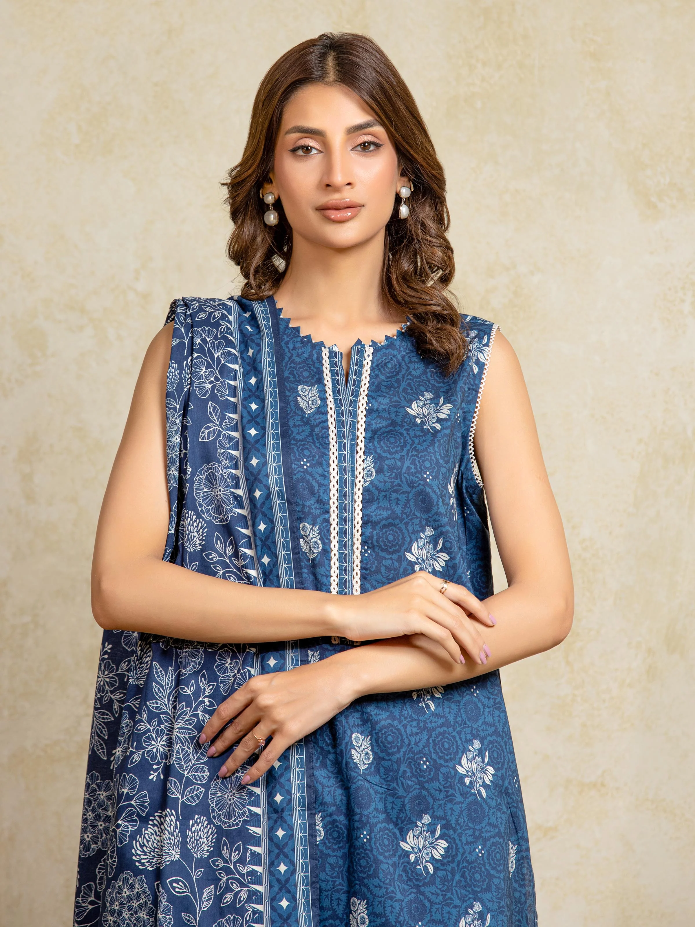 Unstitched Printed Khaddar Suit - EWU5A3-36092-3P - Image 2